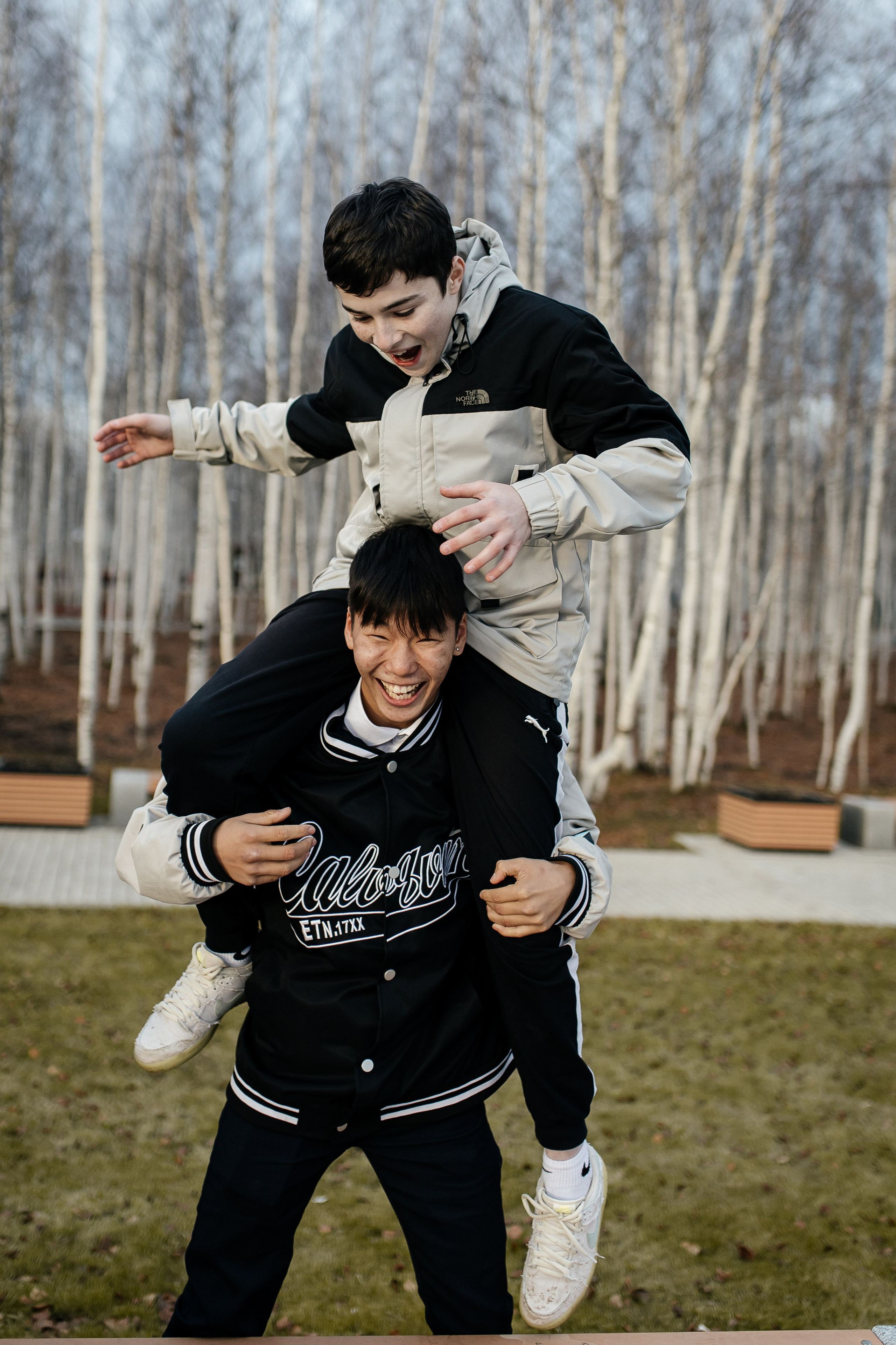 Прогулочные съемки. Литовкина Анастасия фотограф, выпускные альбомы г. Мирный