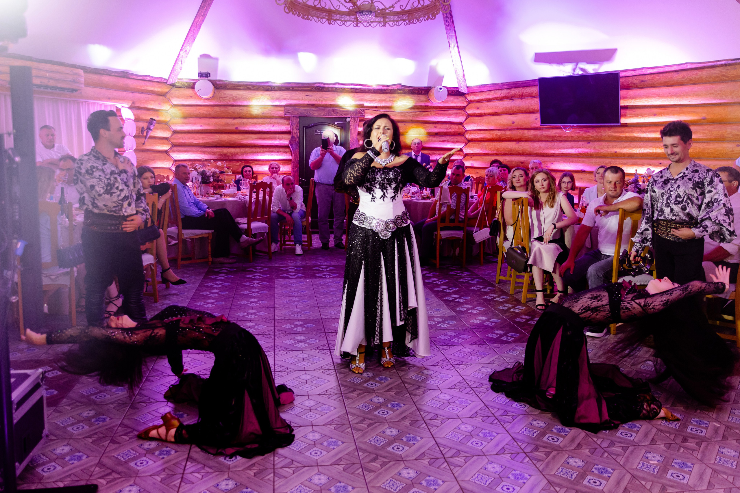 Антон и Наташа. Свадебный фотограф Анна Бабахина