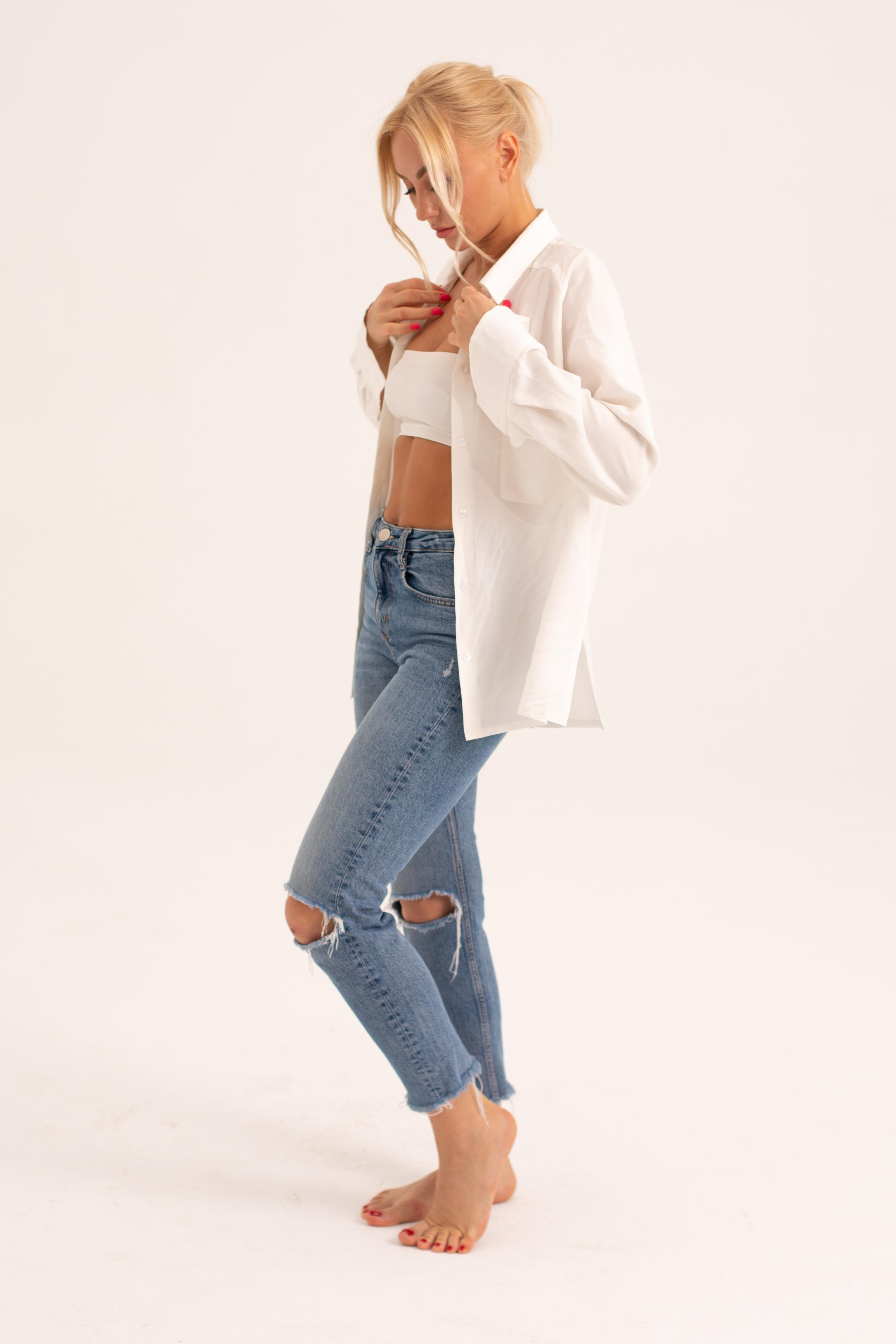 Рубашка. Привет! Меня зовут Александра Капыш и я фотограф из Москвы