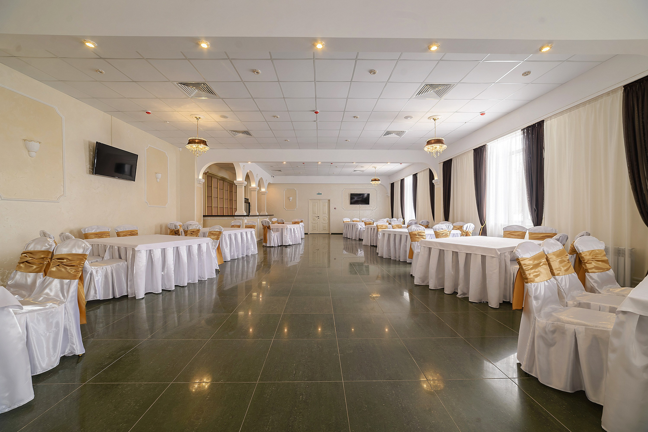 Фото банкетного зала Рестория. Банкетный зал Грицовский, Новомосковск