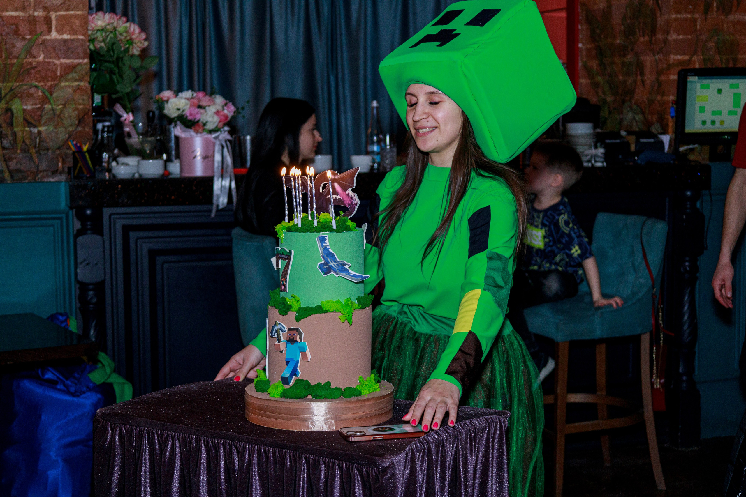 День рождение кафе. Фотограф Надршина Лилия