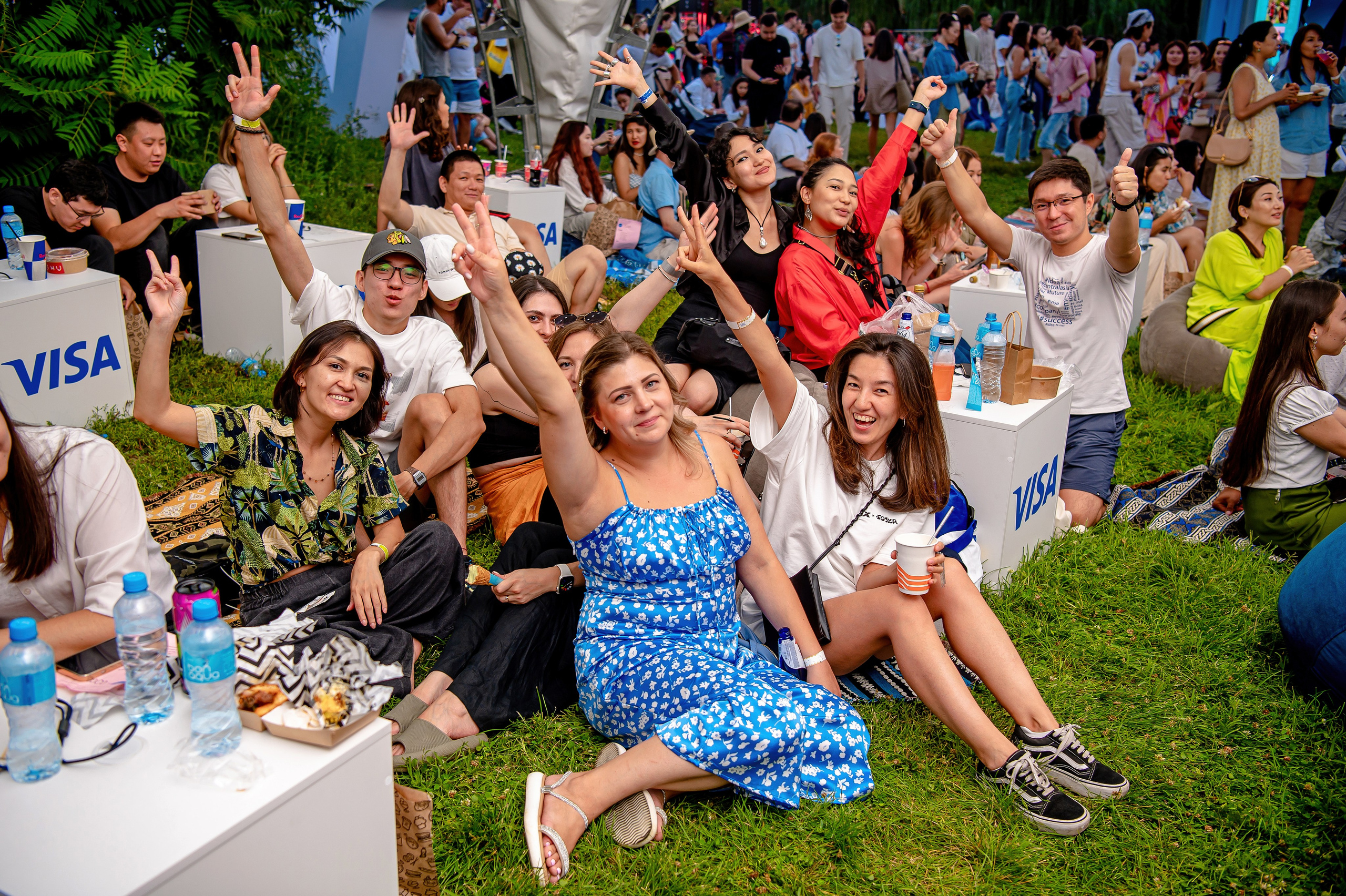 Концерты. Фестивали. Елена Северина фотограф, Алматы: репортаж (спорт, концерты, конференции), предметная и фуд-съёмка, портреты, каталоги, фэшн, ретушь