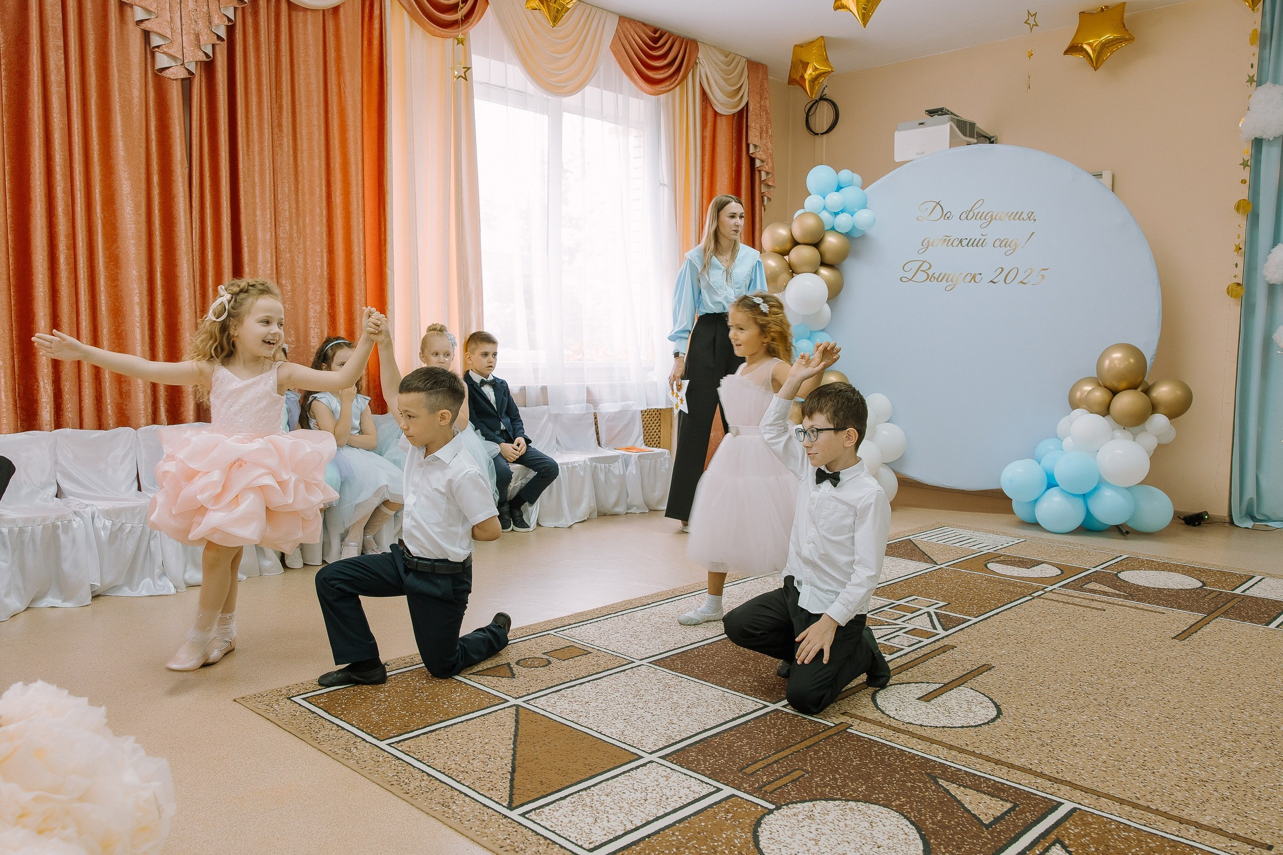 Выпускной в ДС -29. Выпускные альбомы Натальи Бутко: Новороссийск, Анапа, Геленджик