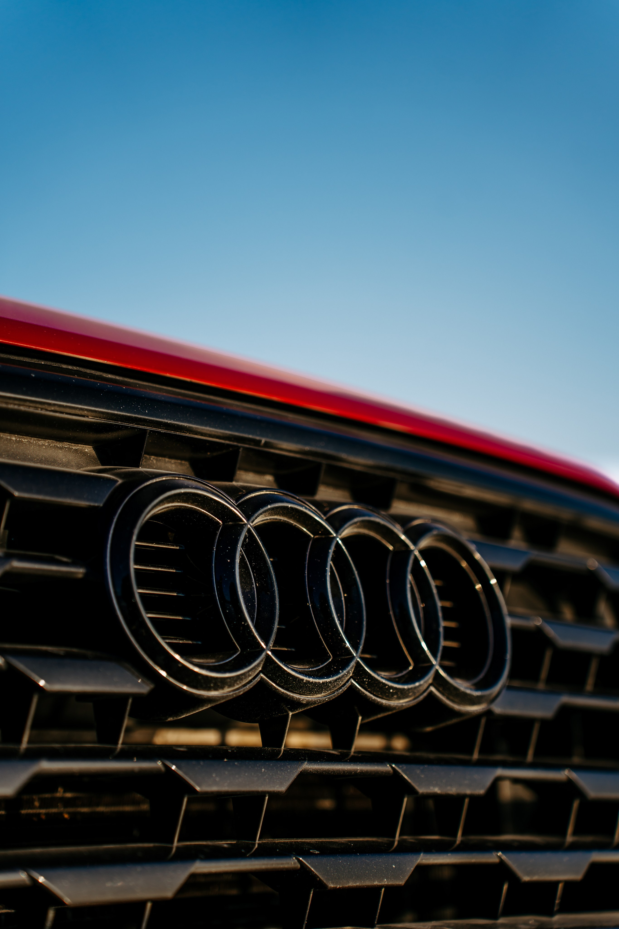 Audi Q2. Фотограф, видеограф и пилот дрона на Байкале