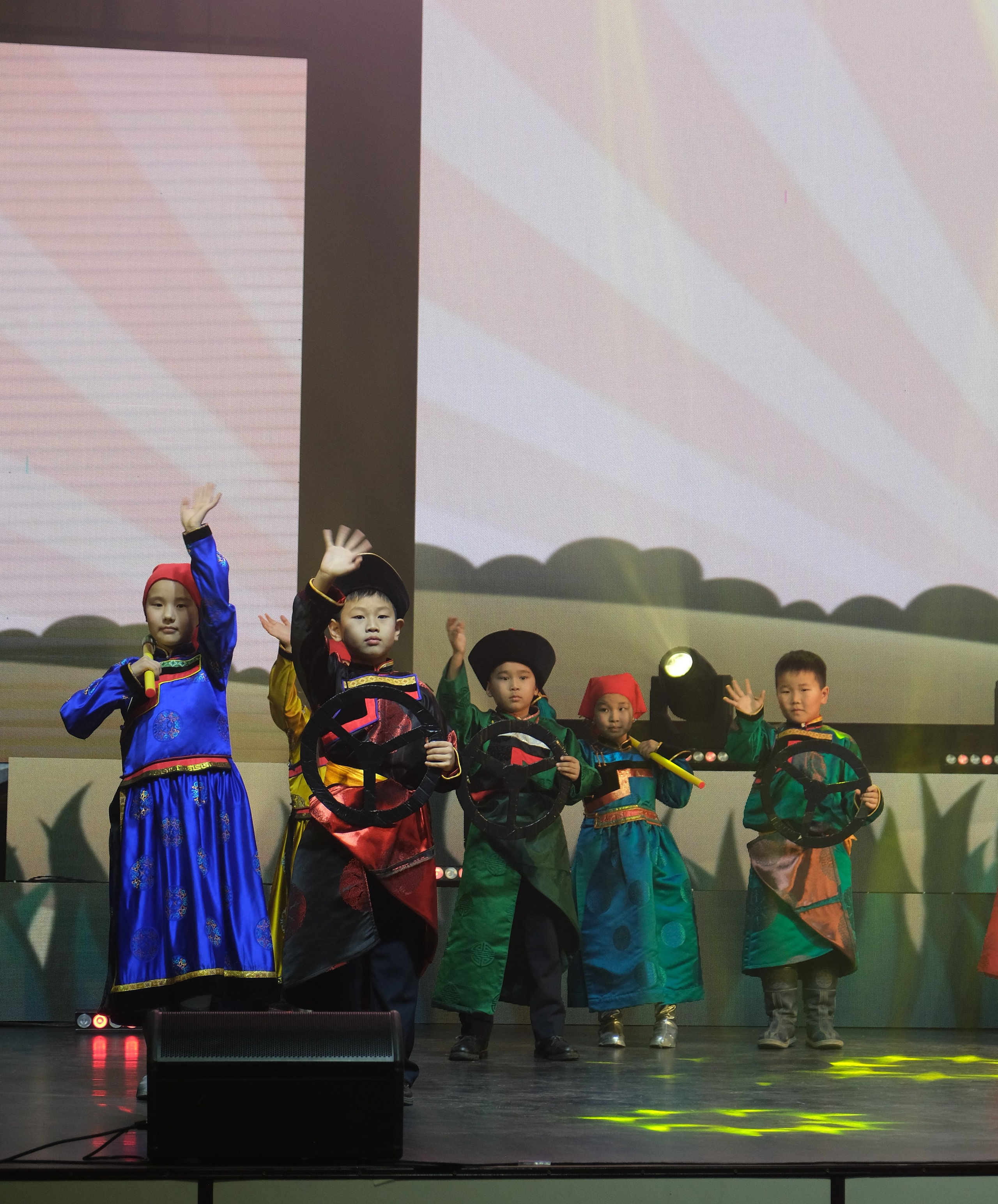 Концерт, посвященный 100-летию Хоринского района. Сэсэг — дочь степи | семейный фотограф