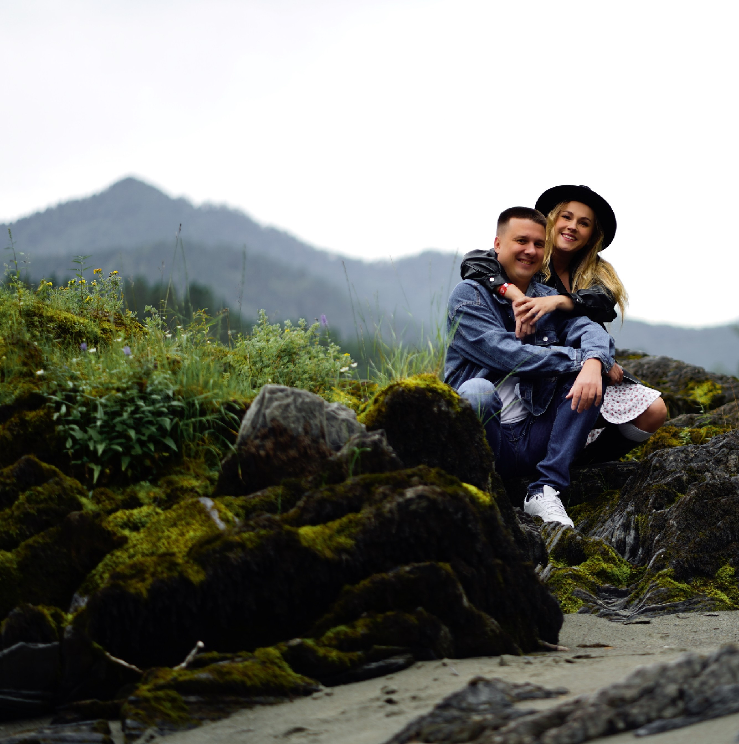 Семейная фотосессия «В ОЖИДАНИИ ЧУДА». Выездной фотограф-видеограф в Республике Алтай Солоны Куюкова