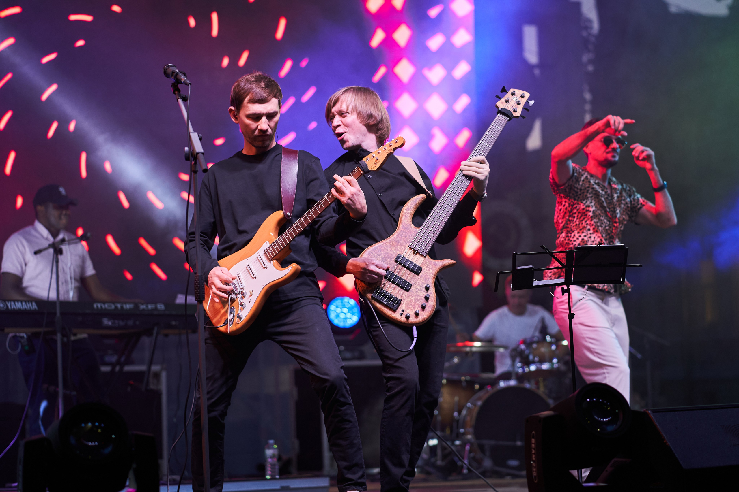 Группа Живая вода. Услуги фотографа в Смоленске. Фотограф на свадьбу