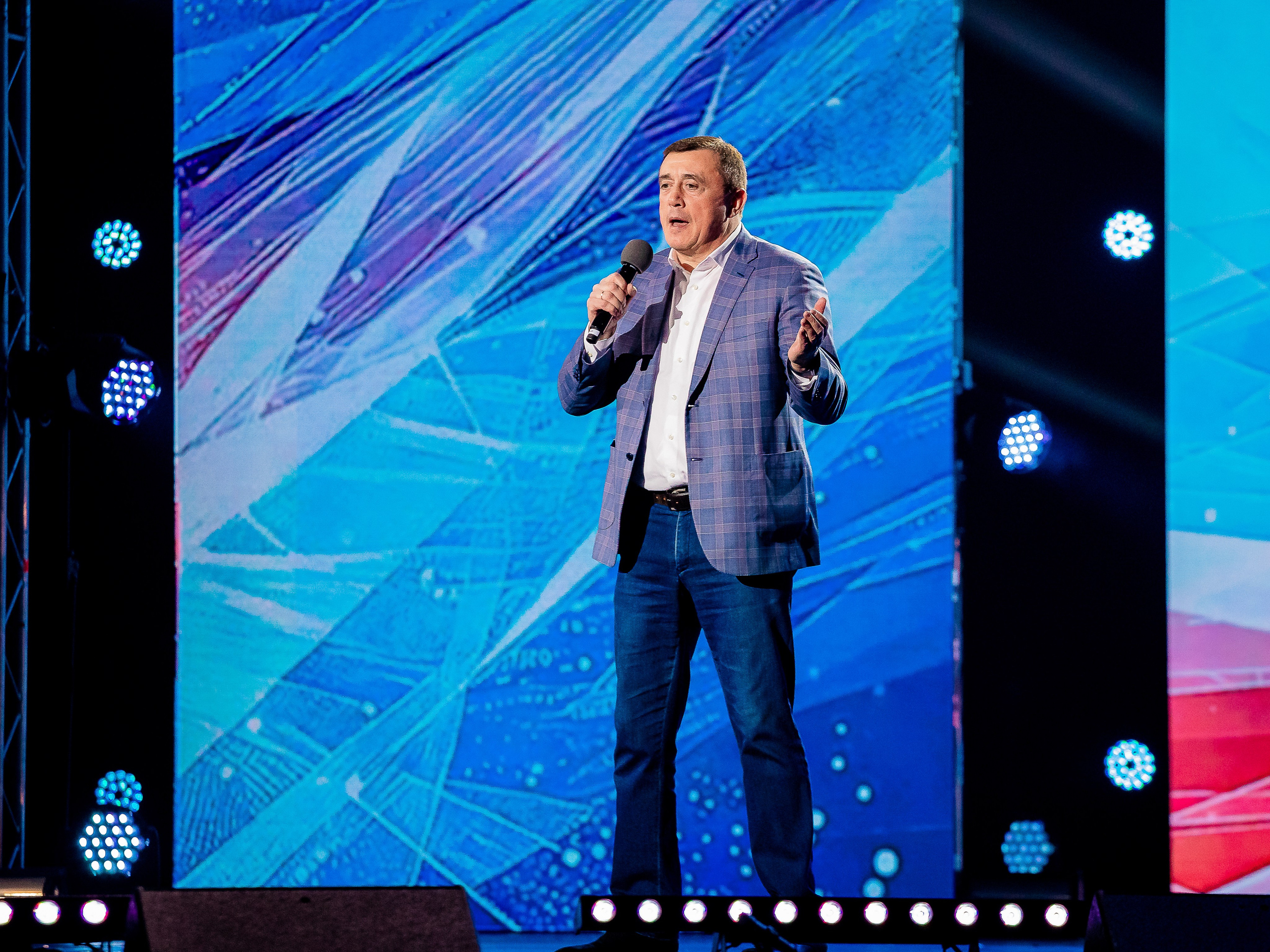 Концерт «СВОих не бросаем»!. Инга Кузьминская ТОП-фотограф г. Корсаков