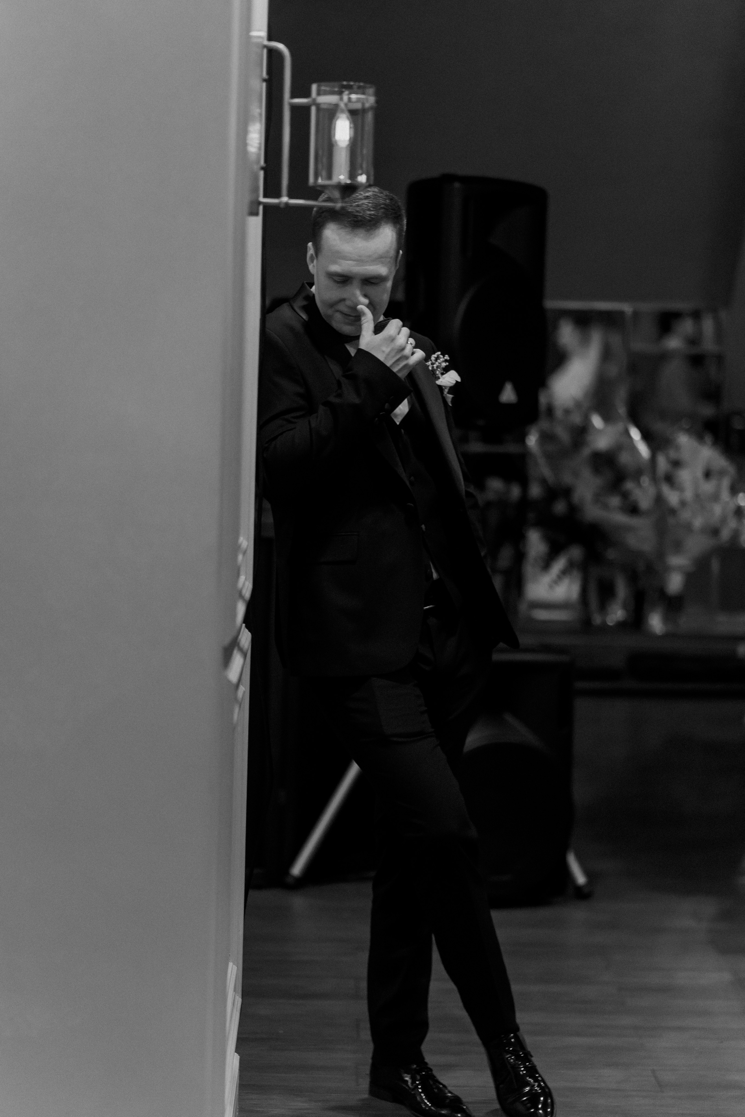 Бабочку лучше красную. Свадебный фотограф Москва Светлана Анисимова