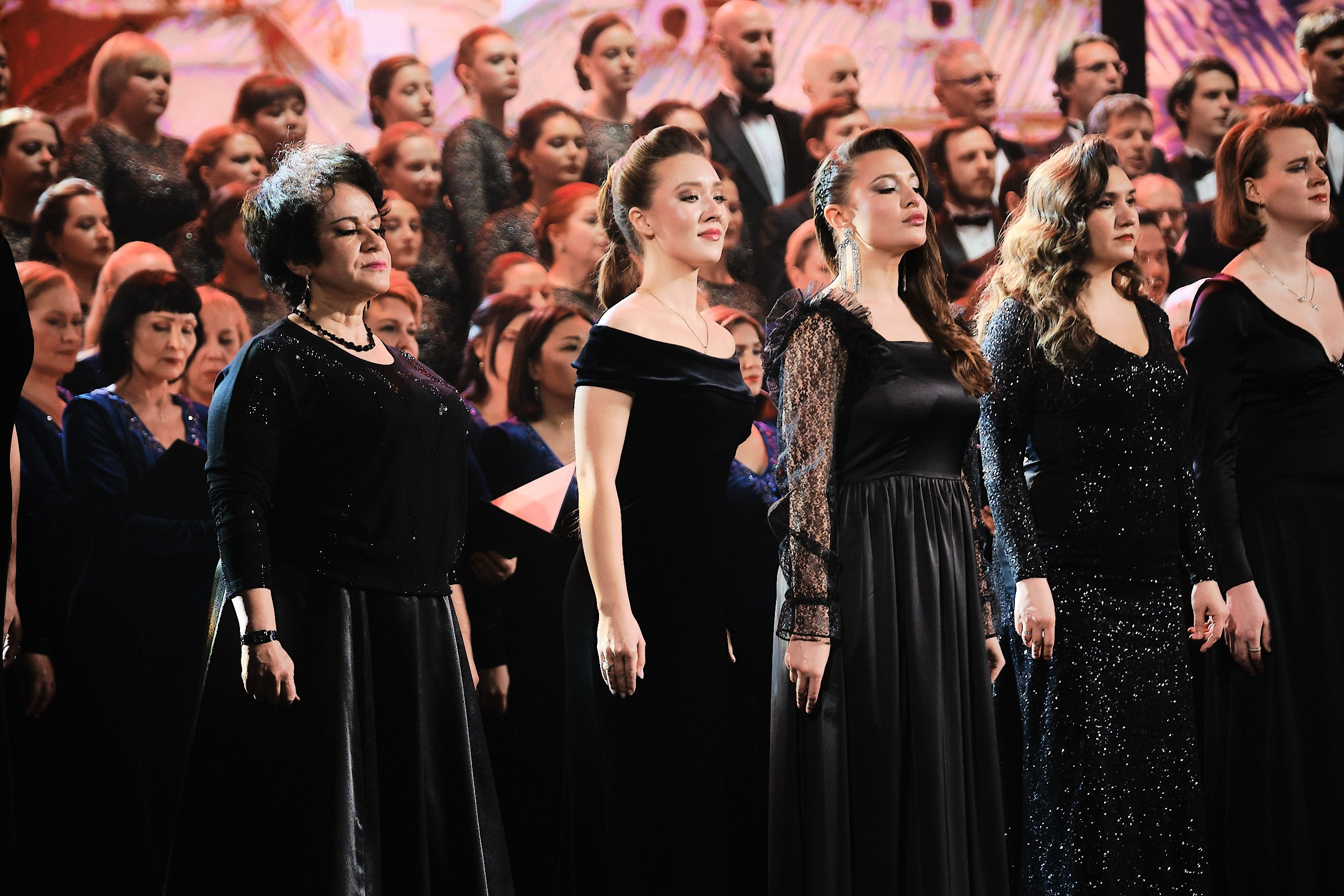 Концерт «90 лет Челябинской области». Матвей Яворский — фотограф в Челябинске