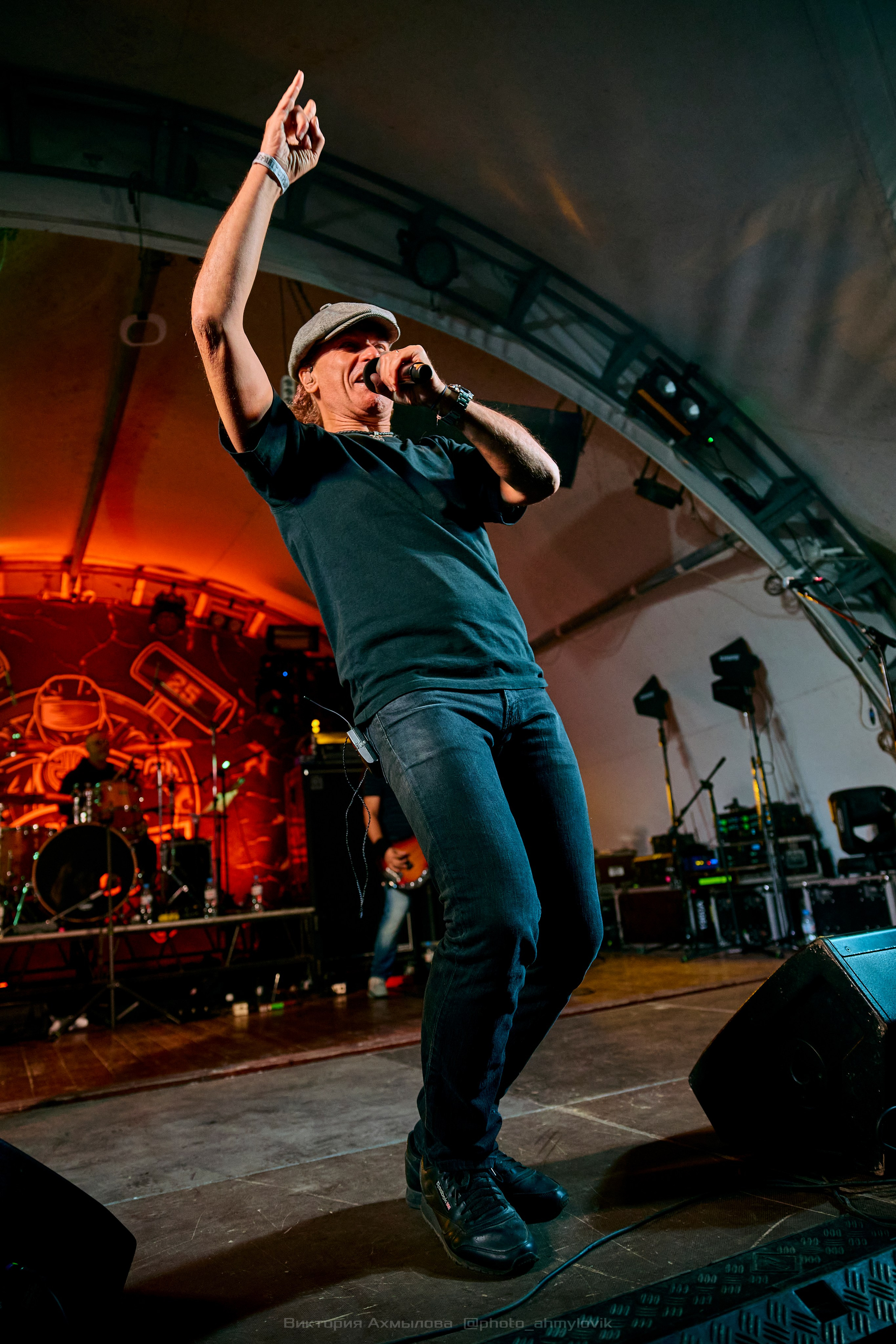 13.09.2025 EASY DIZZY AC/DC Show на Bike Party ОТРЫВ. Виктория Ахмылова. Фотограф в Москве