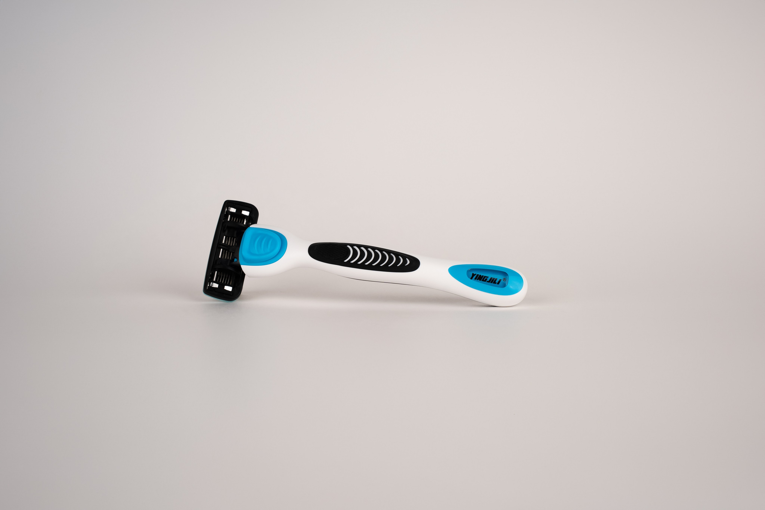 фотосъёмка для маркетплейсов предметная съёмка для маркетплейса фото товаров для Ozon / Wildberries / Яндекс Маркет студийная съёмка для карточек товара видеосъёмка для маркетплейсов контент для карточек товара продающие фото для Wildberries профессиональные фото для маркетплейсов видеообзор товара для Ozon / WB видеоинструкция для маркетплейса лукбук для маркетплейсов инфографика для маркетплейса  видеосъёмка продакшн студия полного цикла производство видео под ключ создание рекламного ролика видеосъёмка для бизнеса креативная видеосъёмка съемка видеообзоров имиджевое видео для бренда промо ролик под маркетплейс видеоролик под Wildberries / Ozon