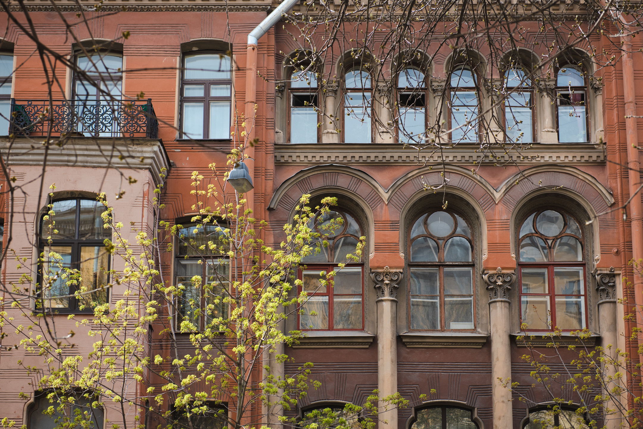 Май в Спб. Портретный и архитектурный фотограф в Москве и Санкт-Петербурге