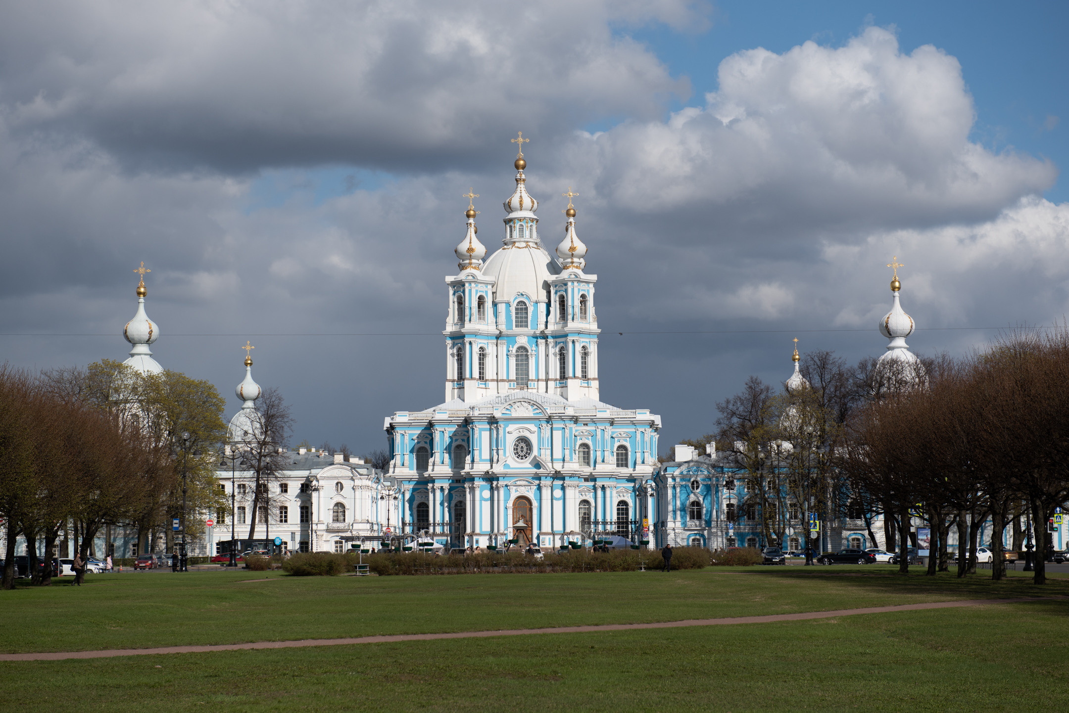 Смольный. Портретный и архитектурный фотограф в Москве и Санкт-Петербурге