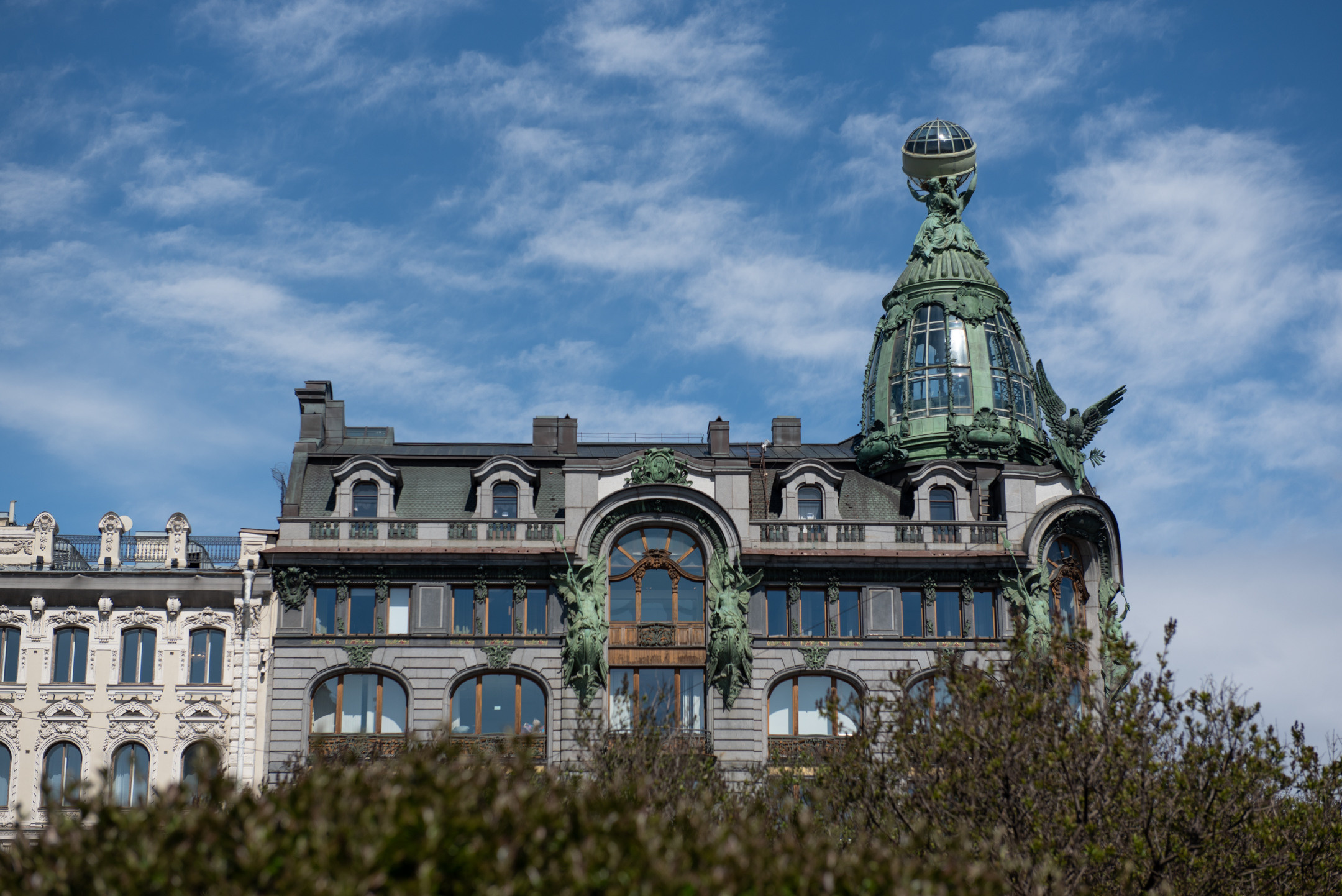 Май в Спб. Портретный и архитектурный фотограф в Москве и Санкт-Петербурге
