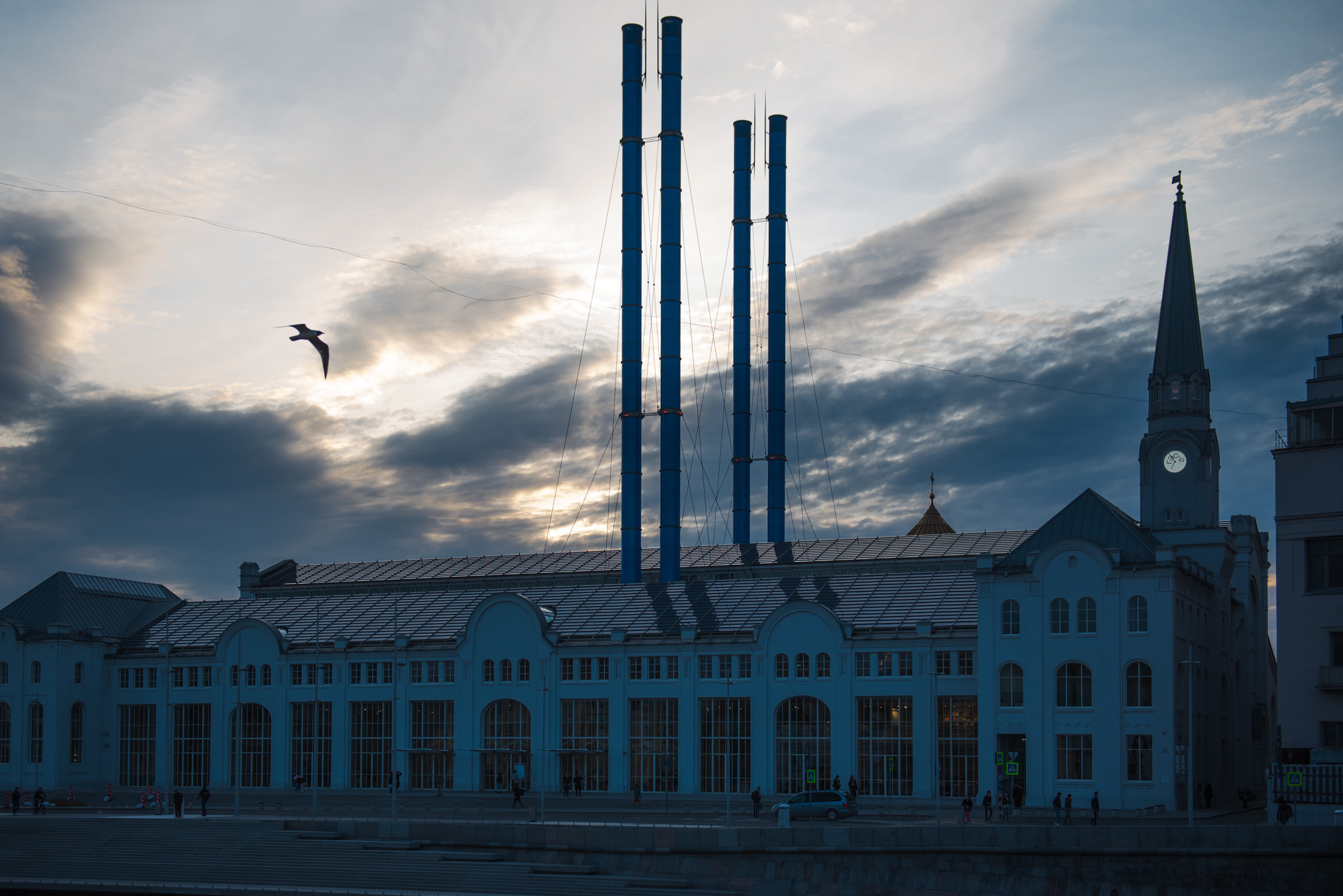 Дом Перцовой и ГЭС-2. Портретный и архитектурный фотограф в Москве и Санкт-Петербурге
