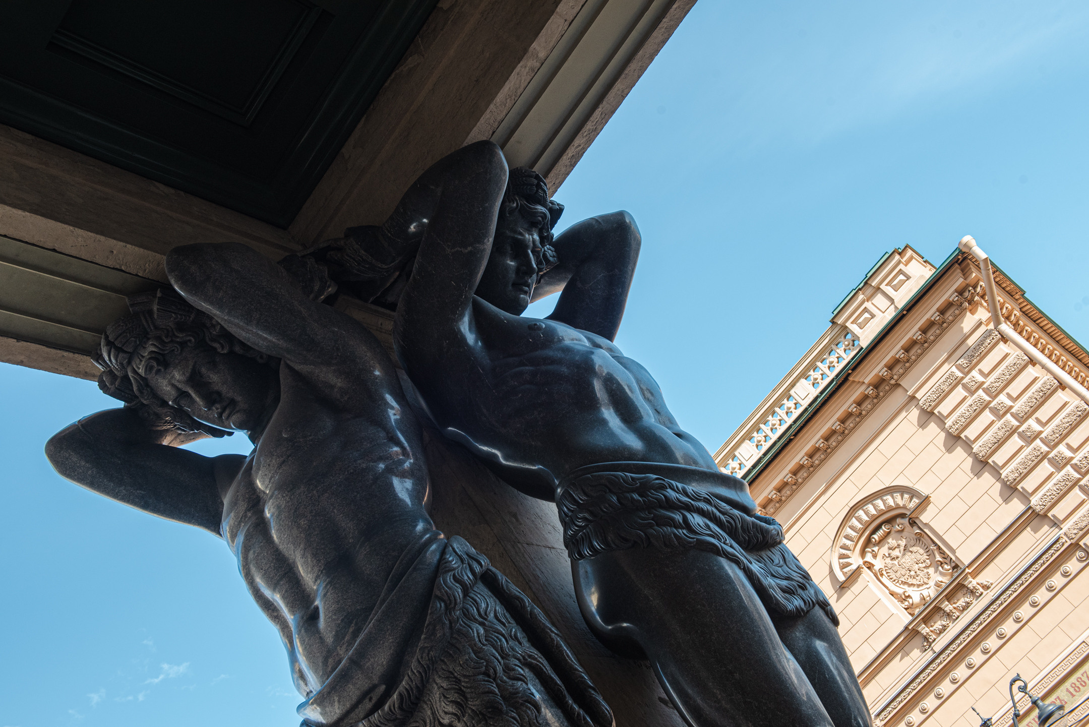 Атланты. Портретный и архитектурный фотограф в Москве и Санкт-Петербурге