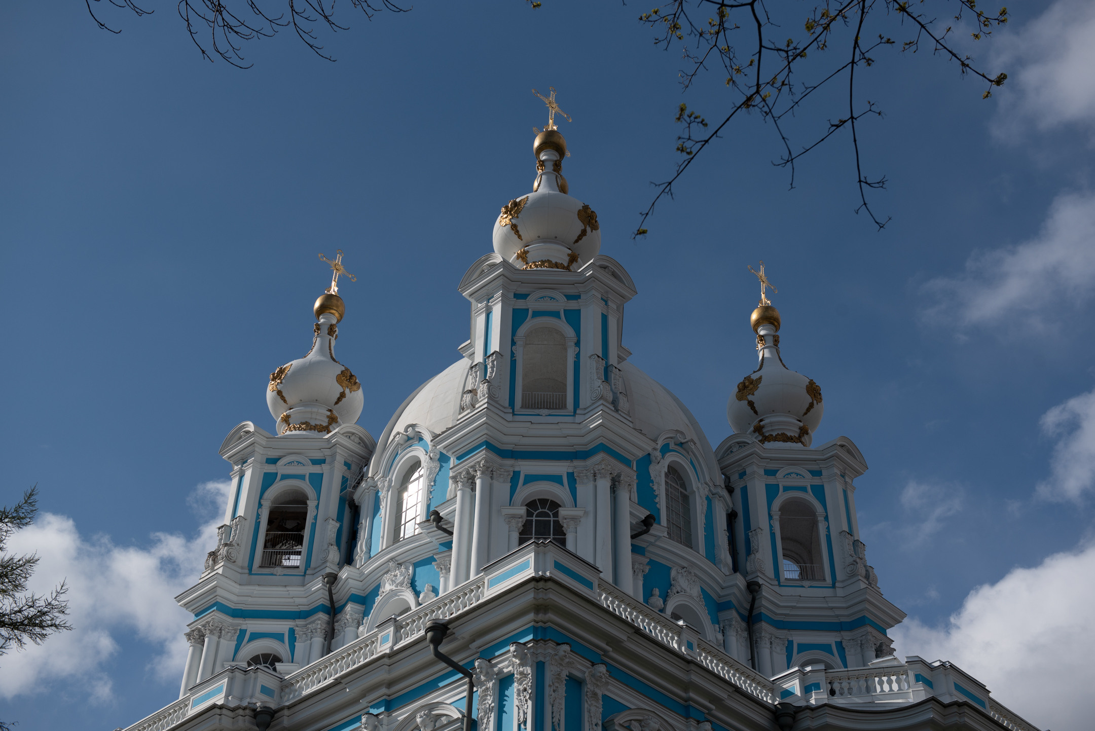 Смольный. Портретный и архитектурный фотограф в Москве и Санкт-Петербурге