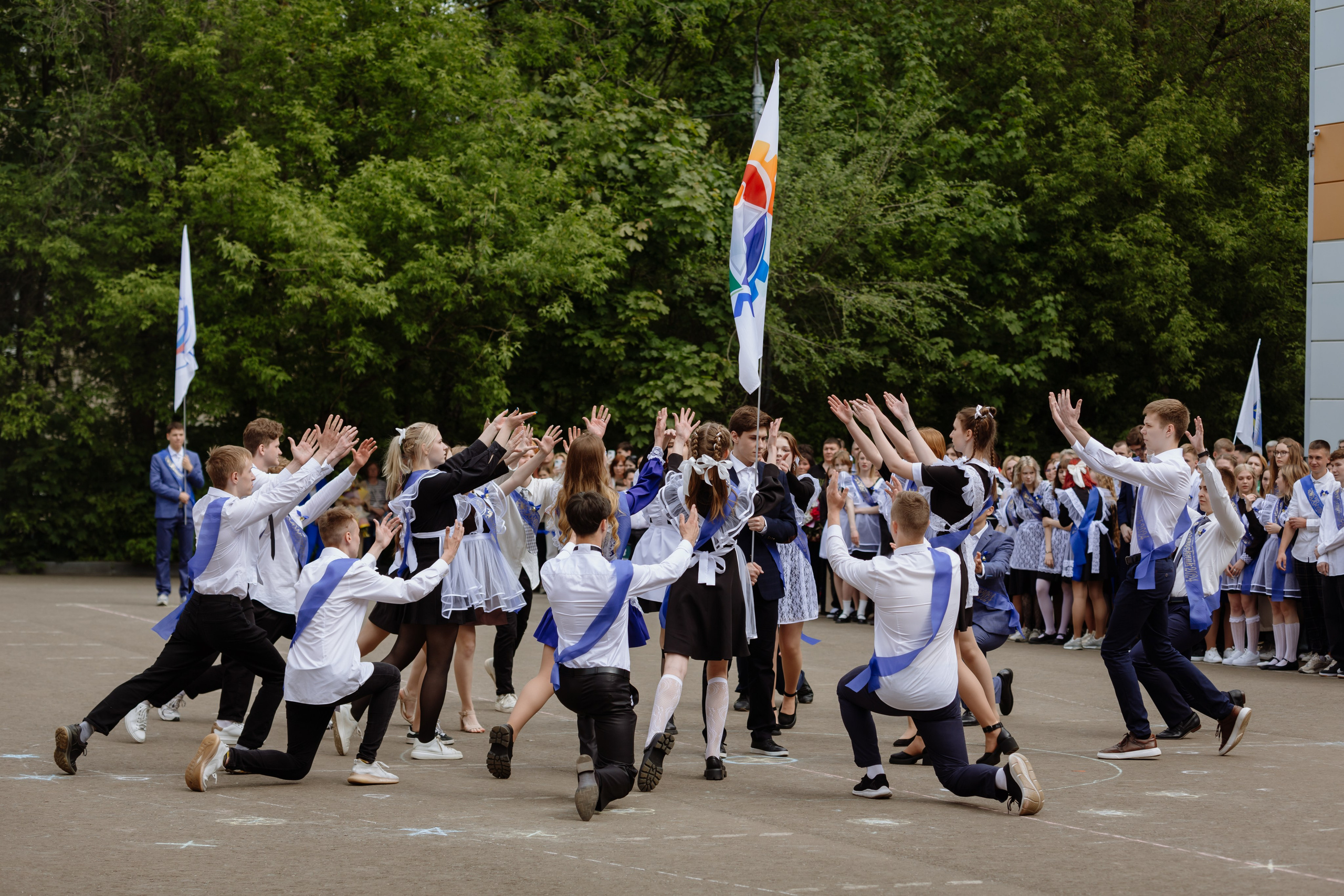 Последний звонок 2024 (3 часа фотосъемки). Профессиональный фотограф Надежда Антонова