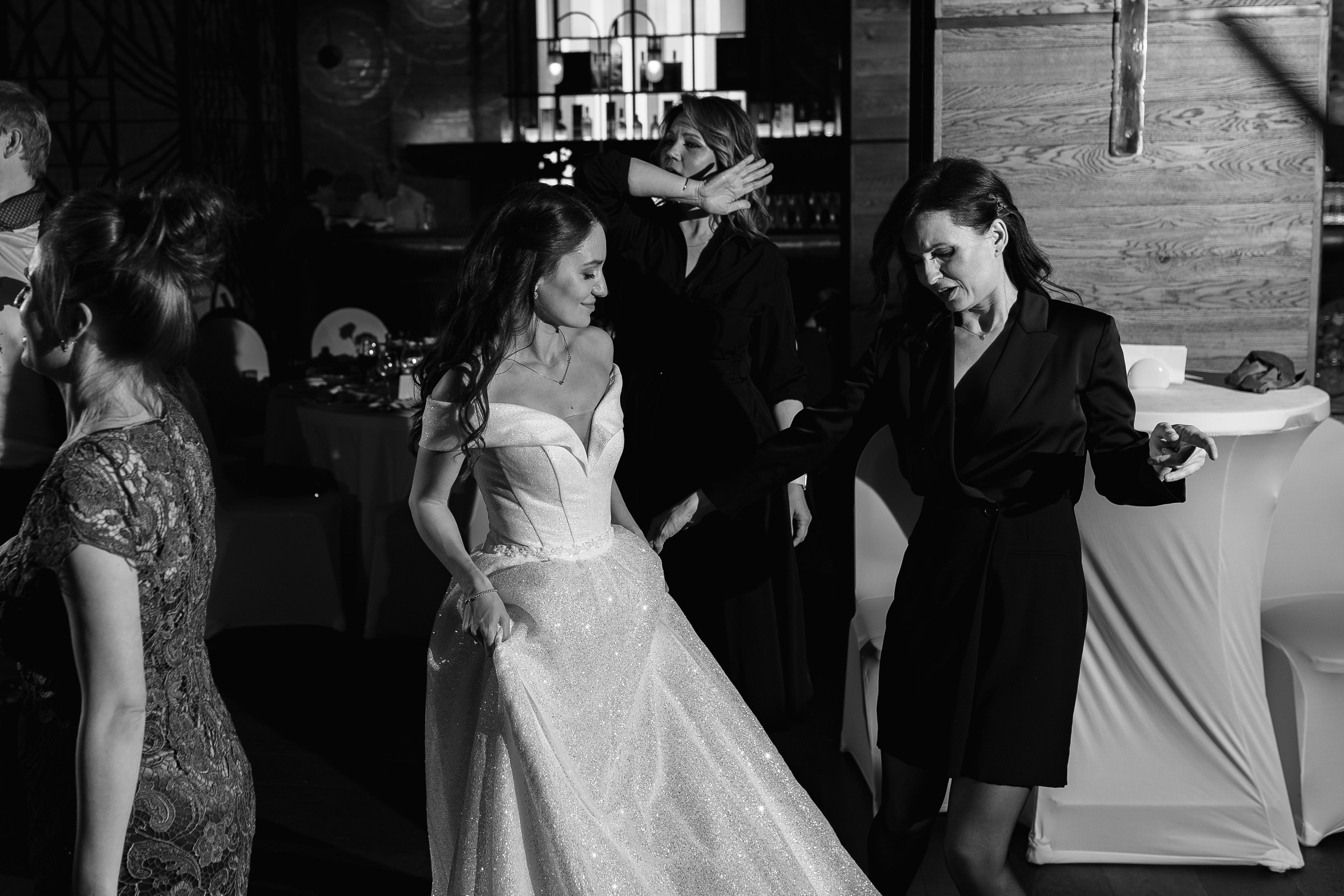 16.09.2024. RETOUCH-HOUSE