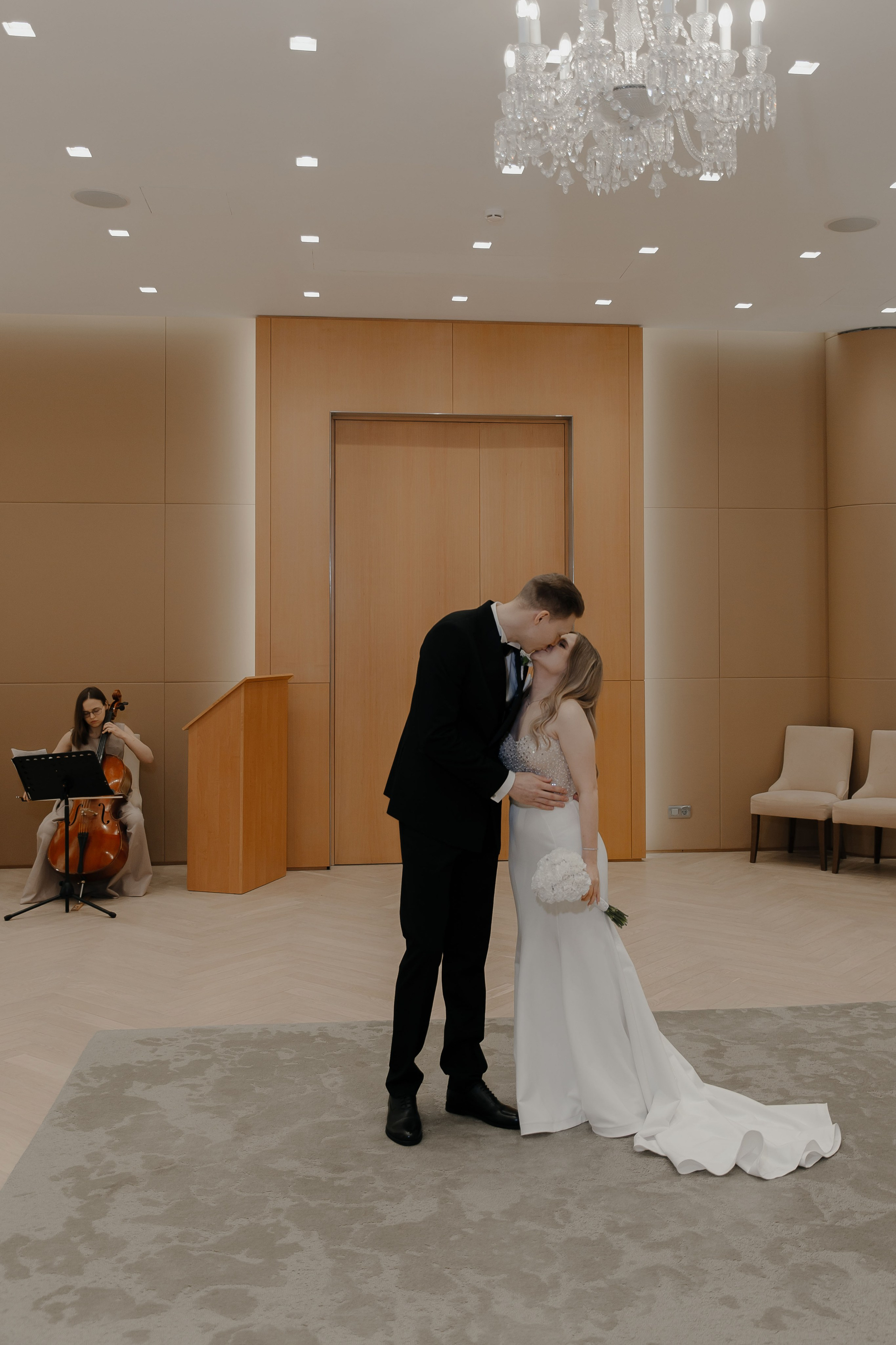 07.05.2024. RETOUCH-HOUSE