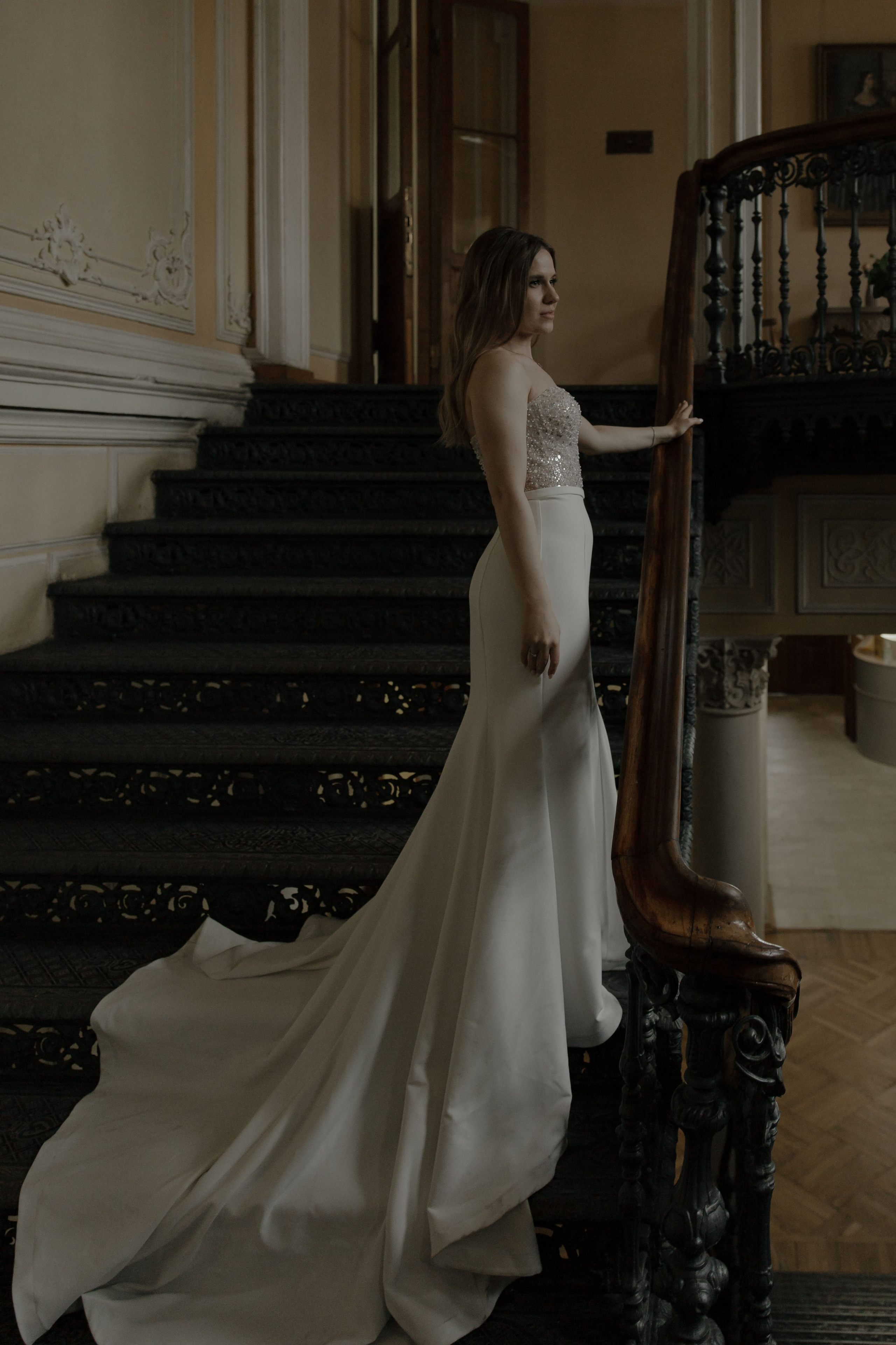 07.05.2024. RETOUCH-HOUSE