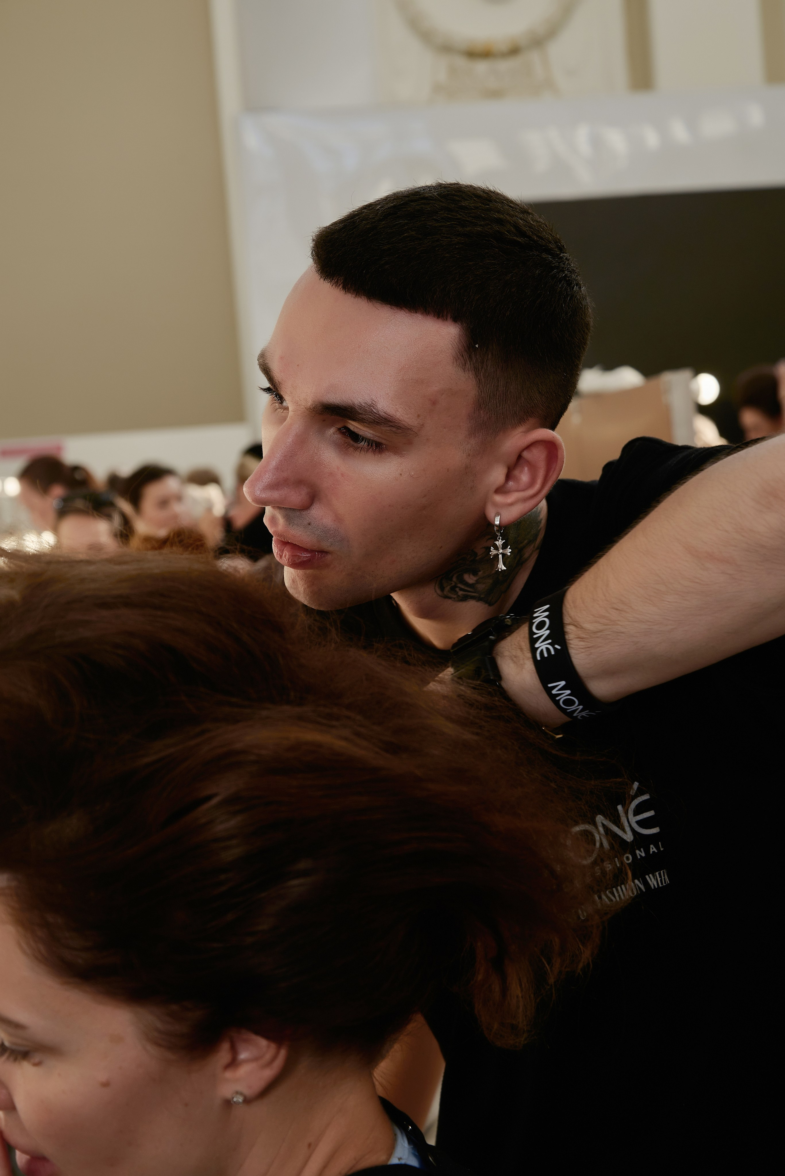 Backstage с показа ALENA COJOCARU RFW 2025. Наталия Дианова — фотограф для брендов и экспертов в Москве