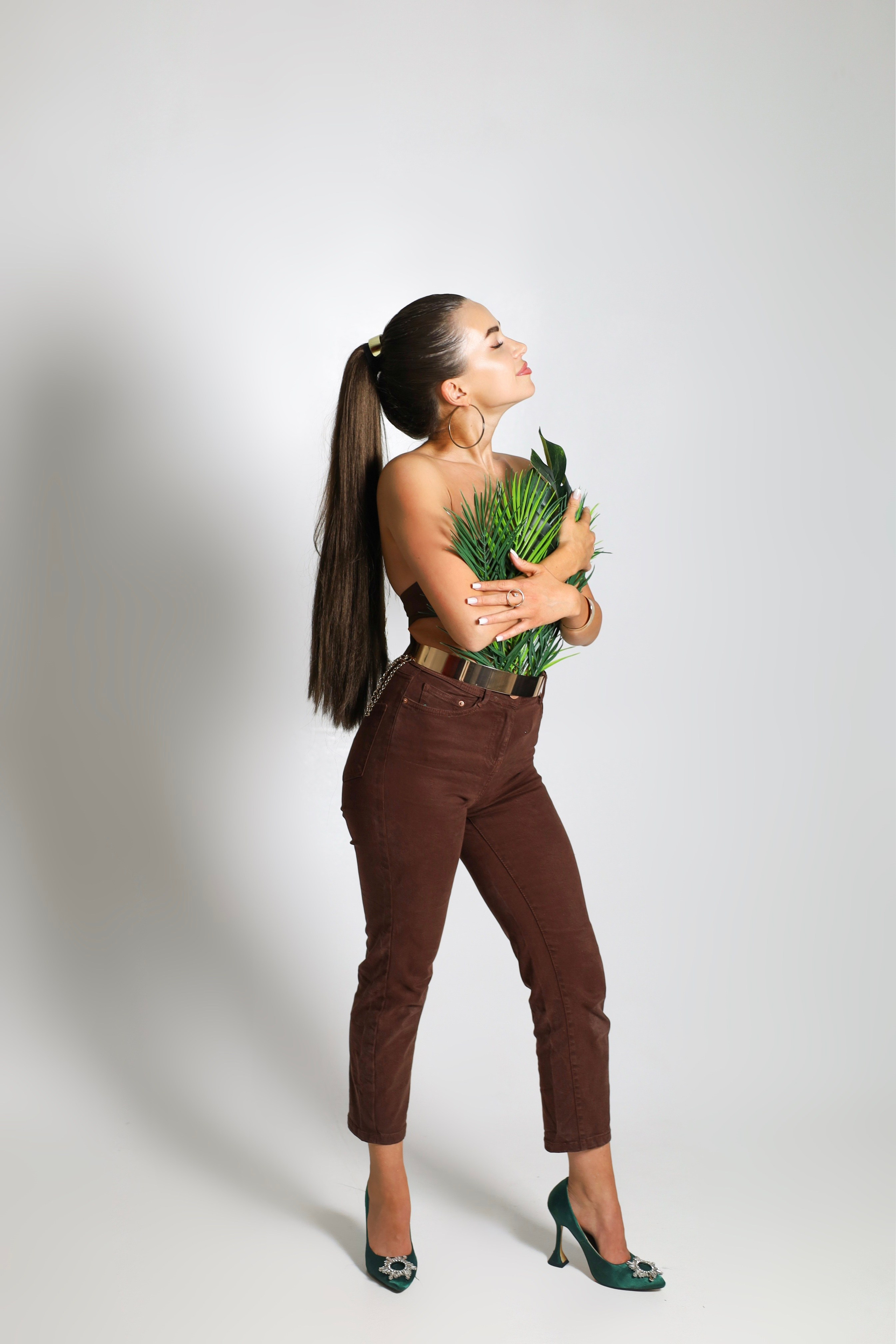 Тропикана женщина. Никонорова Анастасия