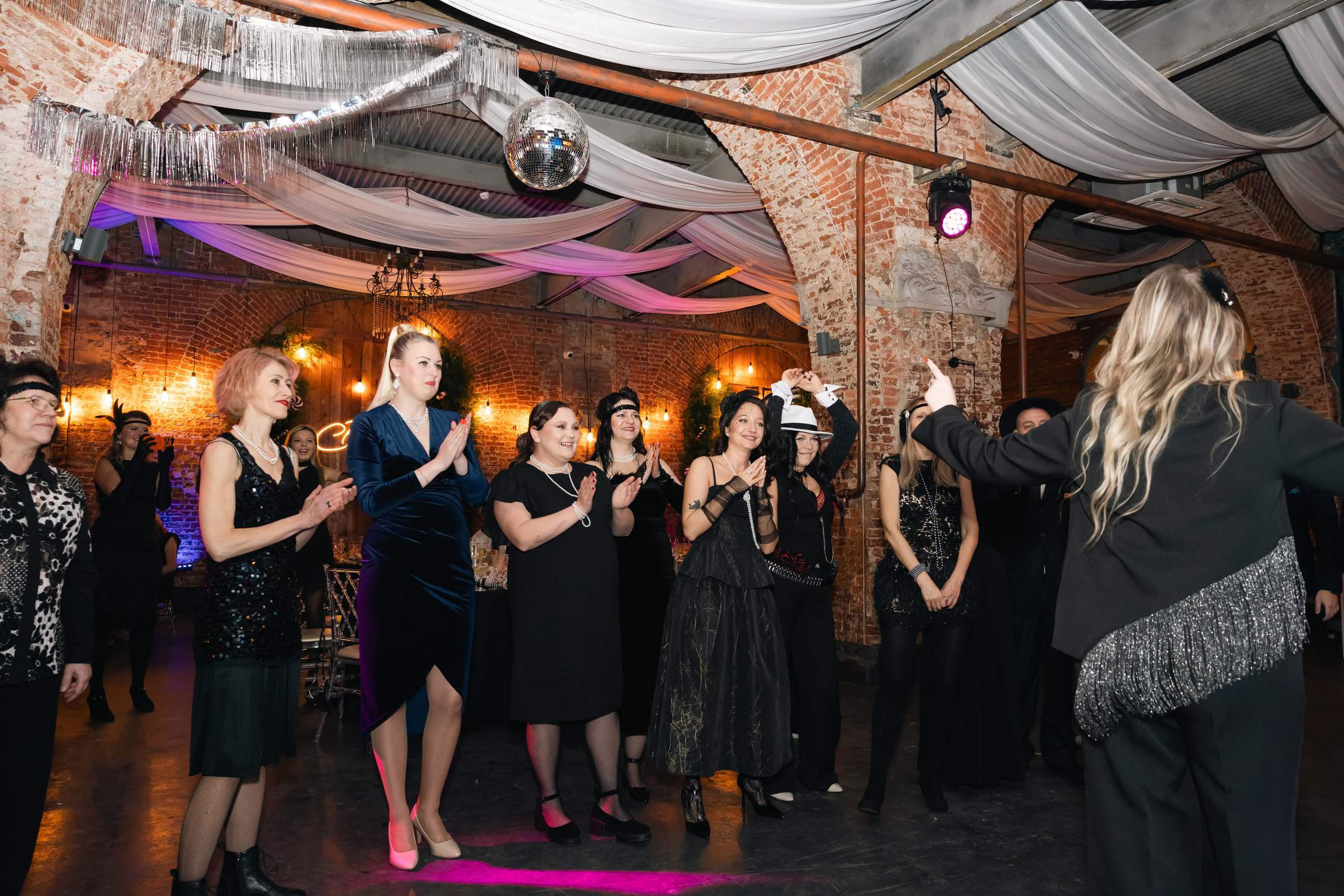 Корпоративы