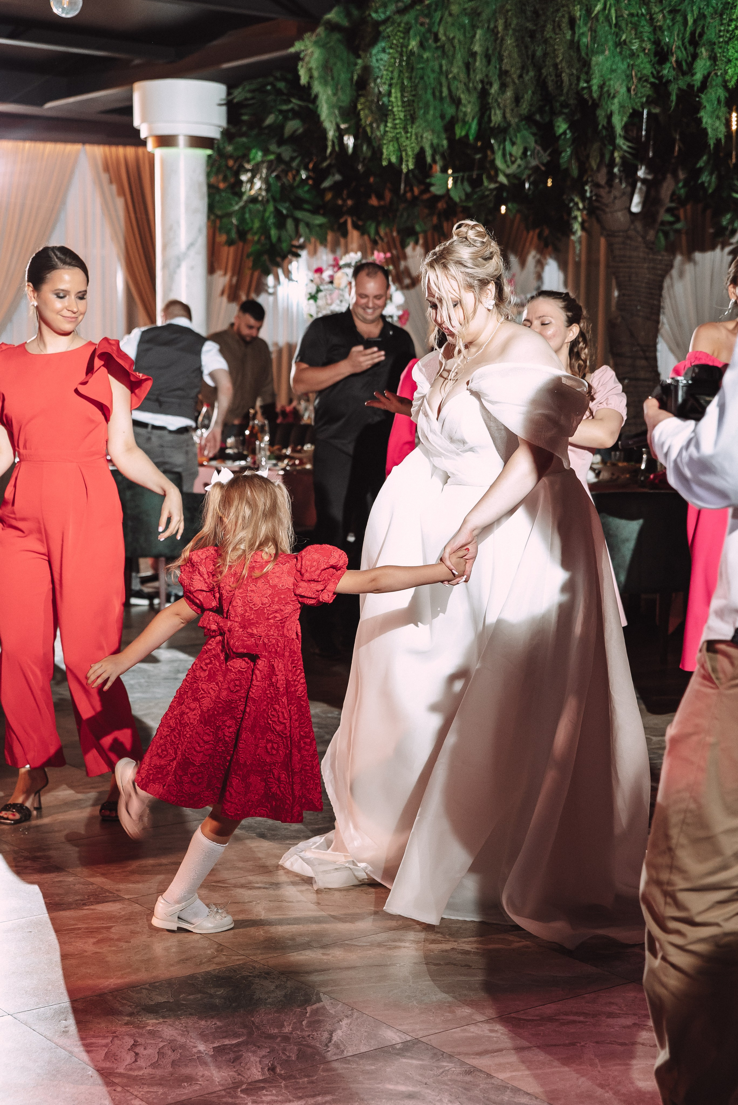 Дмитрий + Таисия. Свадебный и семейный фотограф в Волгограде Олеся Лисицкая