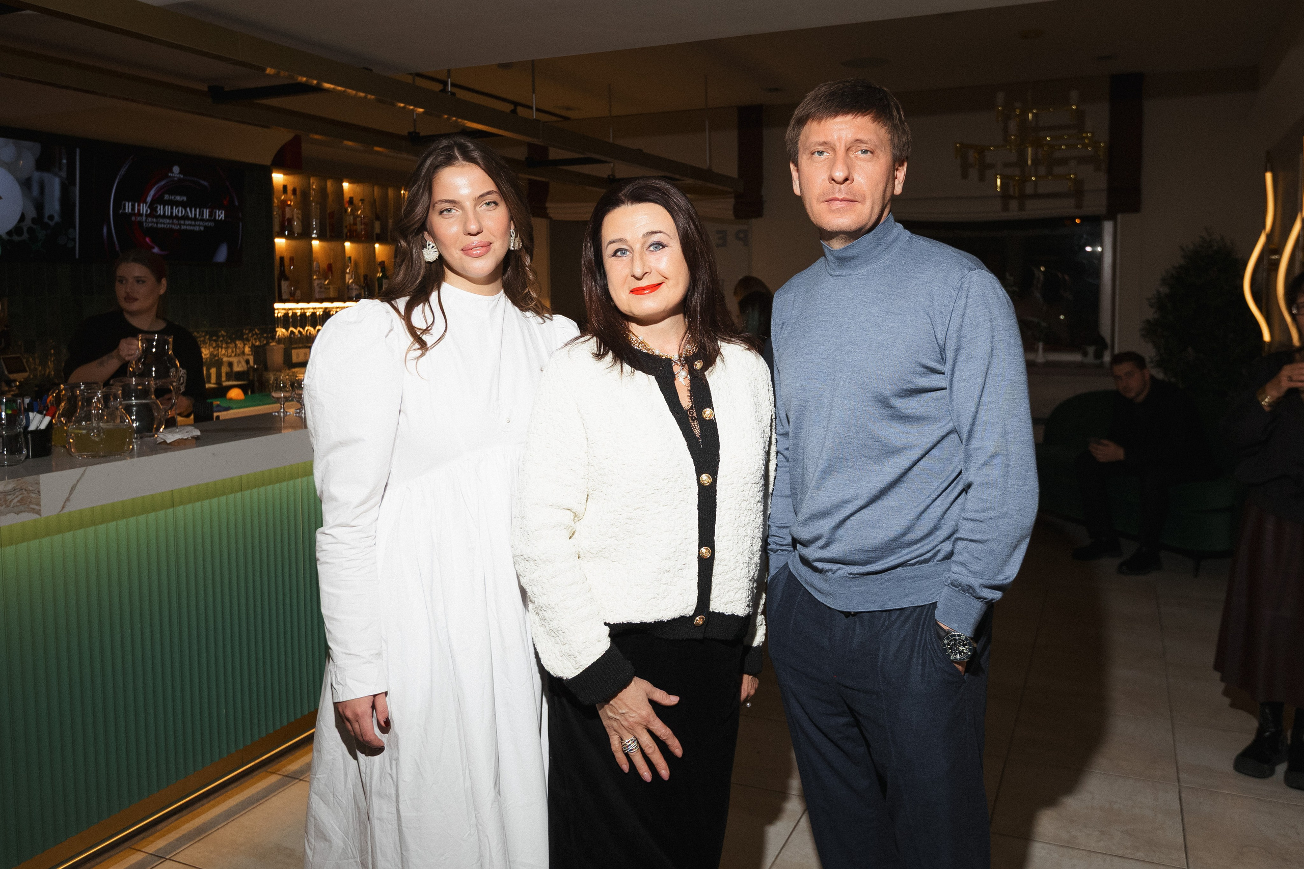 RESNOTA — ГРЕЧЕСКАЯ ВЕЧЕРИНКА. СВОИ. ФОТООТЧЕТЫ-СОБЫТИЯ-МЕСТА