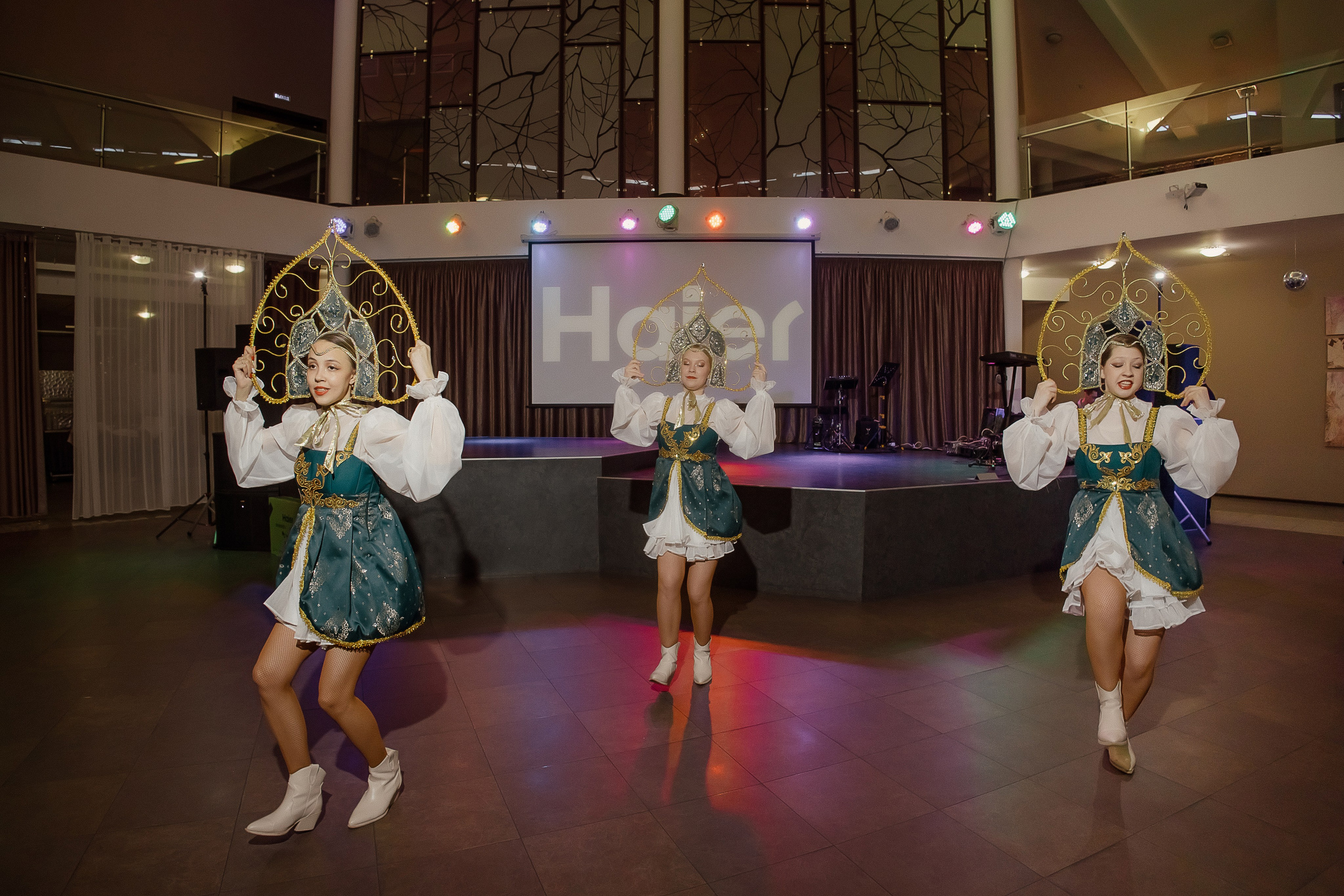 Haier. Свадебный фотограф
