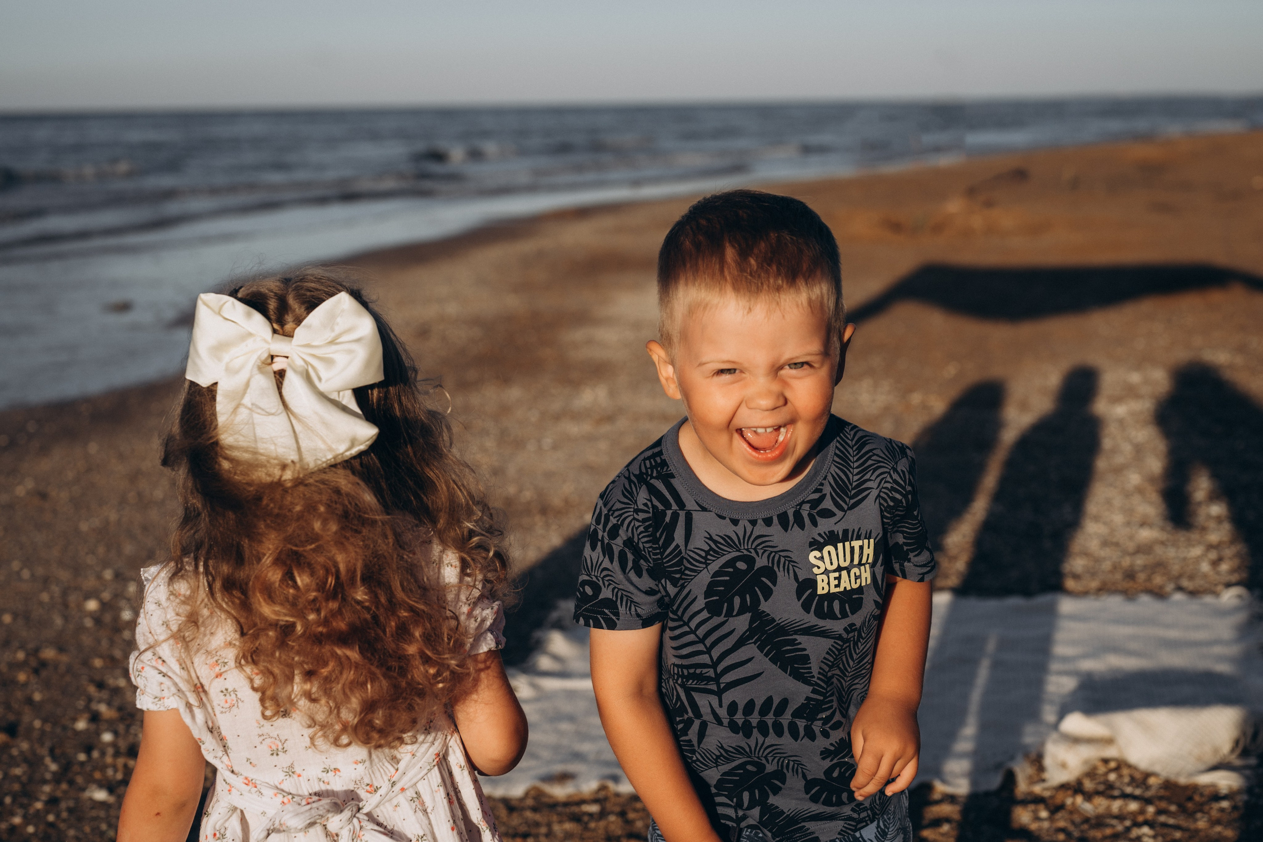Рафаэль Юля Даня и Тимур; Алена и Алиса. Фотограф Горбенко Анна