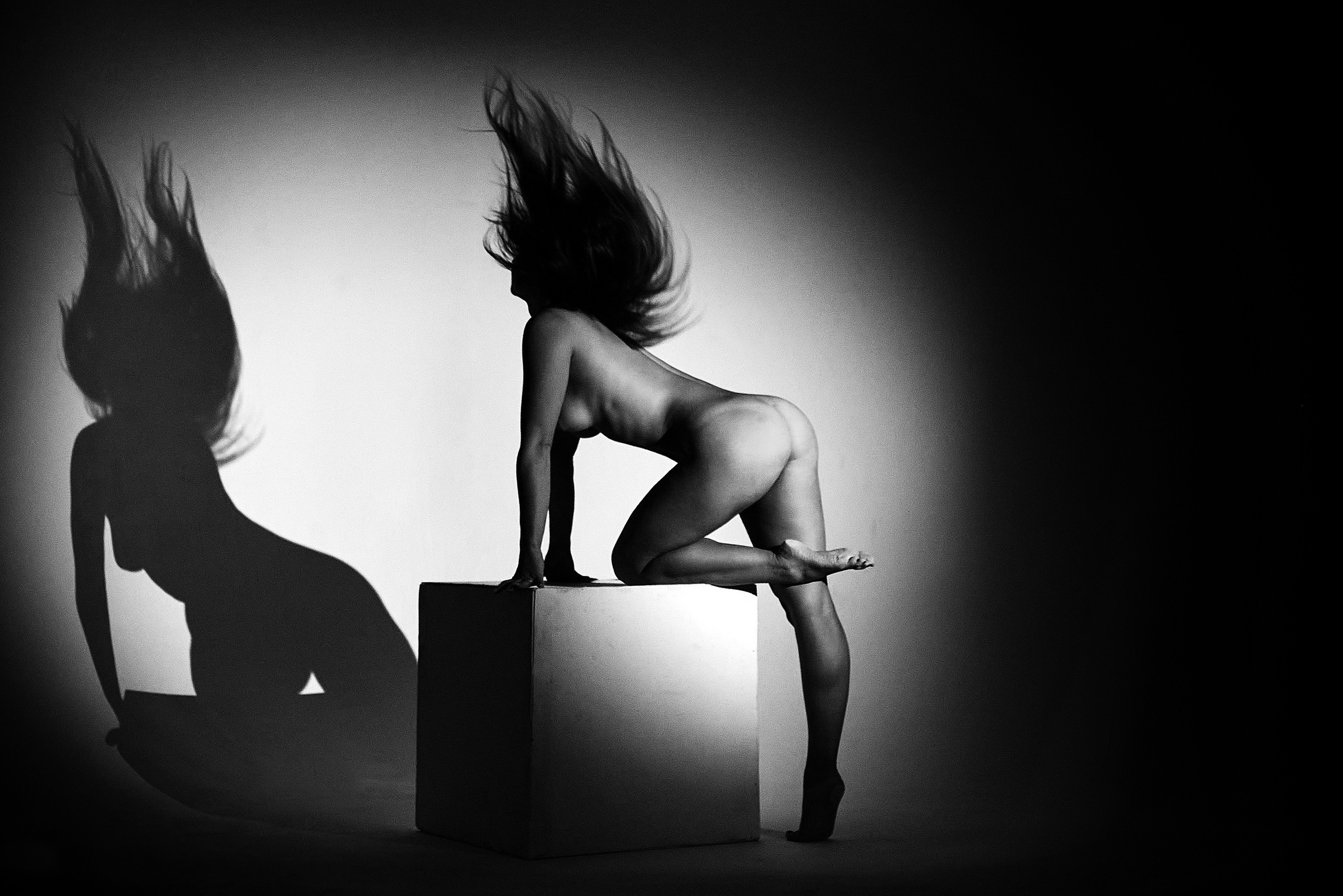 Ню фотограф эротическая фотосессия в Барнауле. Фотограф Опыт Качество Скорость Горный Алтай Барнаул