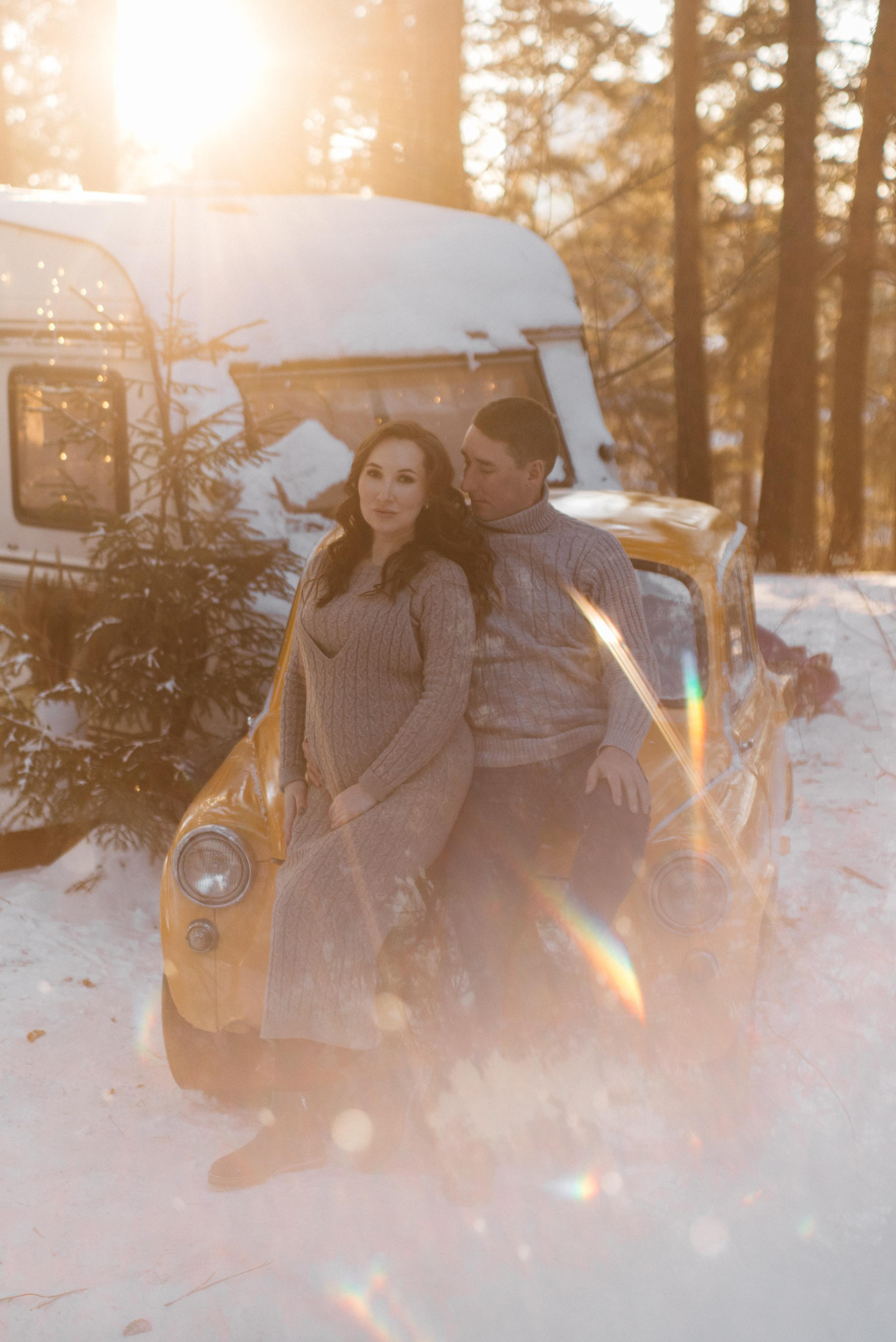 Зимой в трейлере. Свадебный фотограф Ижевск Петр Шишков