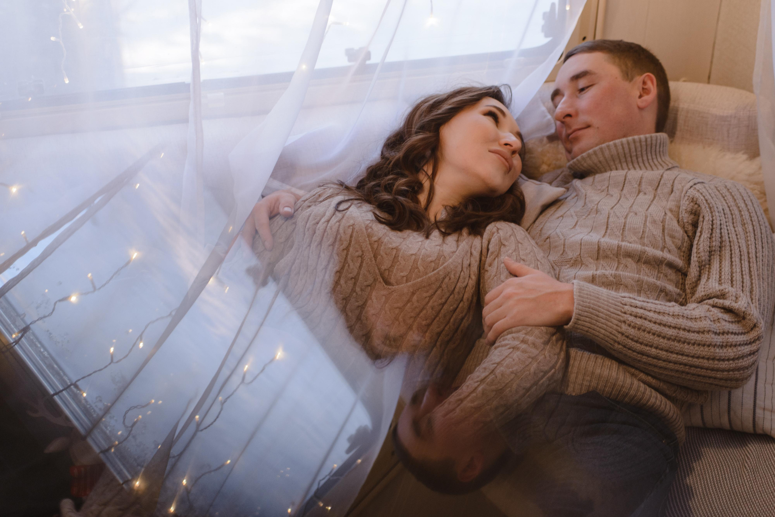 Зимой в трейлере. Свадебный фотограф Ижевск Петр Шишков