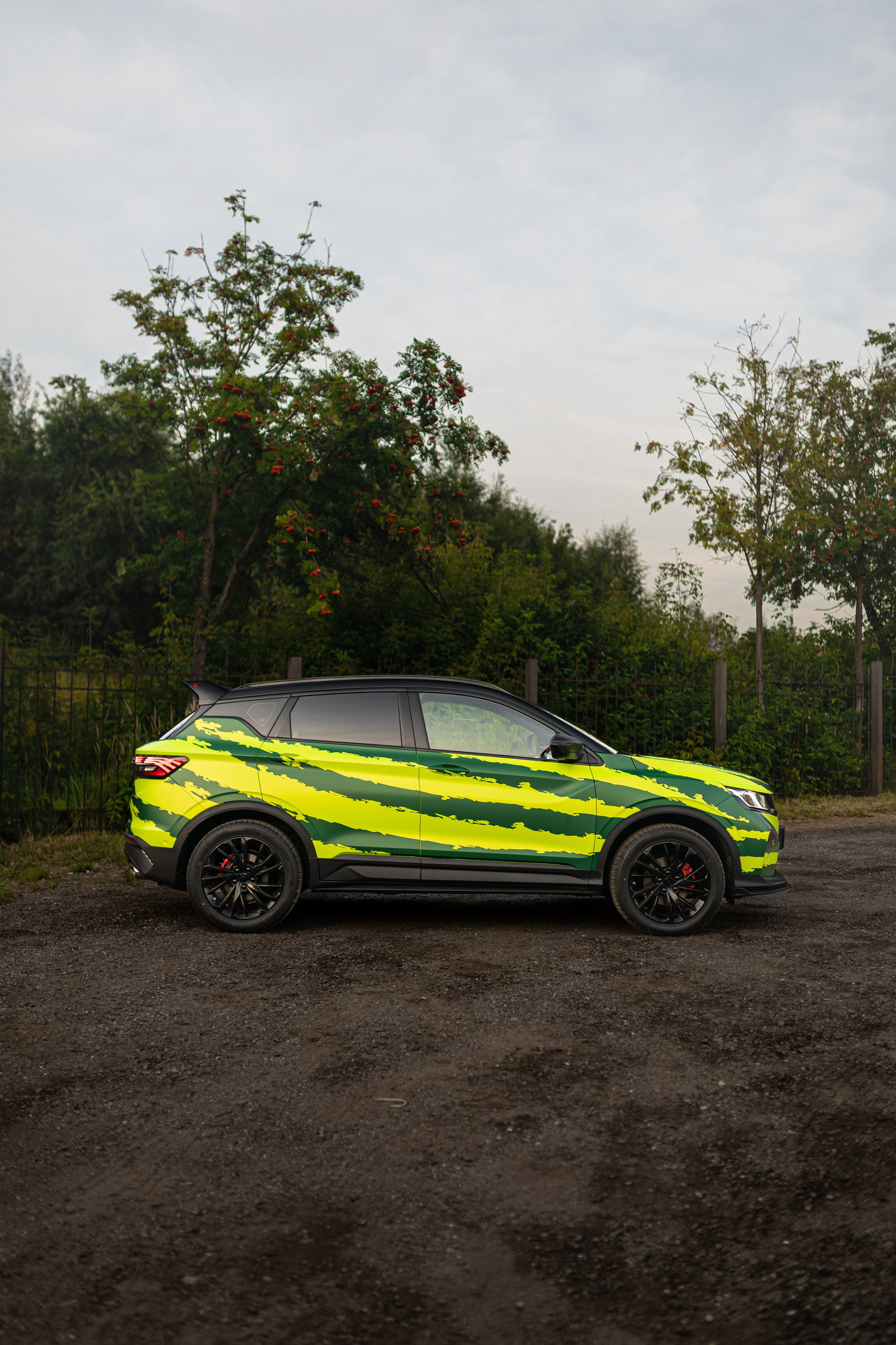 Винилография на Geely Coolray. Студия дизайна и оклейки авто Barmaley Design