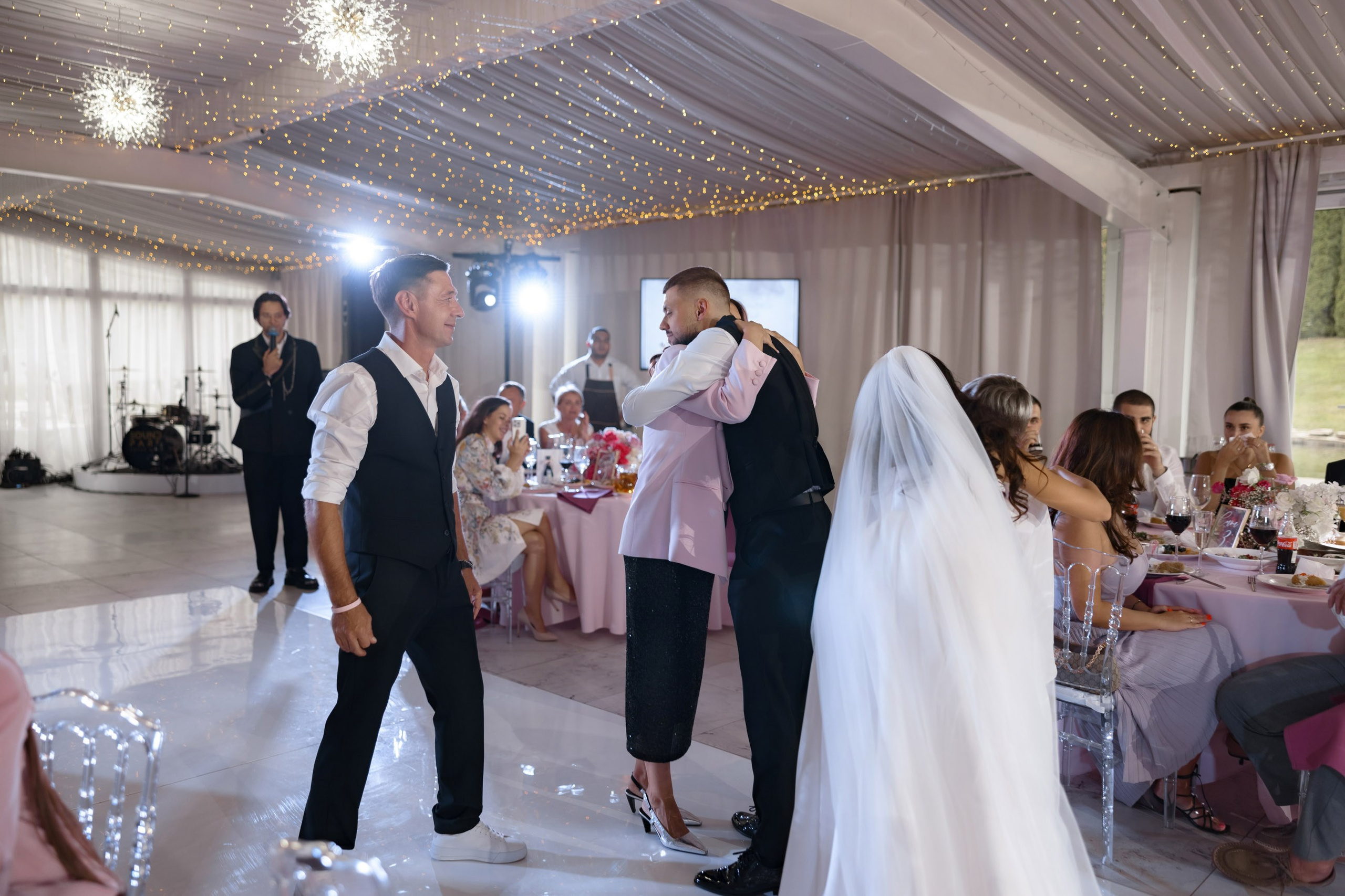 Даниил и Яна. Свадебный фотограф и видеограф Юрий и Эля Дубинины