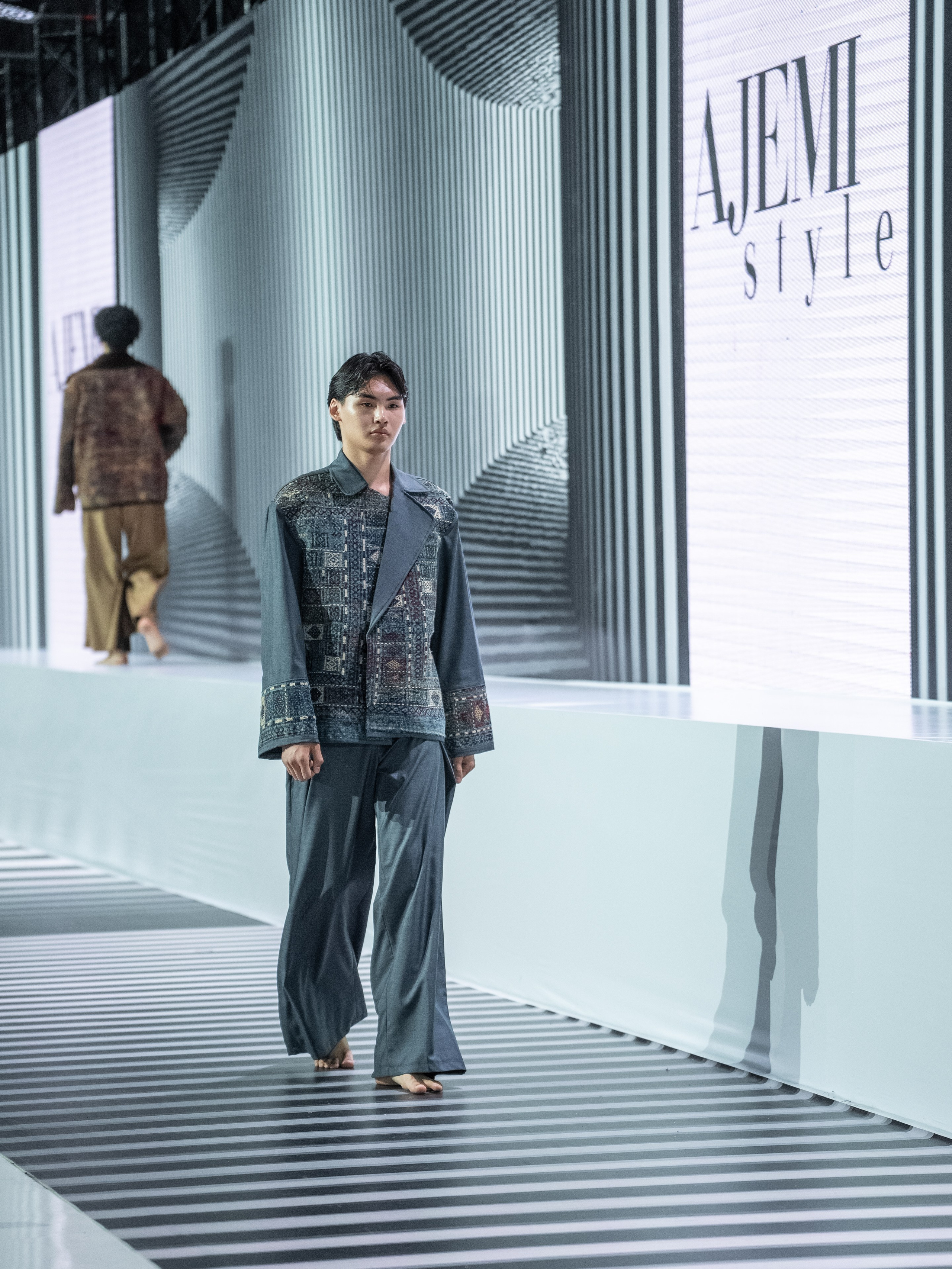 AJEMI STYLE. Сайт Алматинского НЮ АРТ, будуар и фэшн фотографа Дениса Карпенко