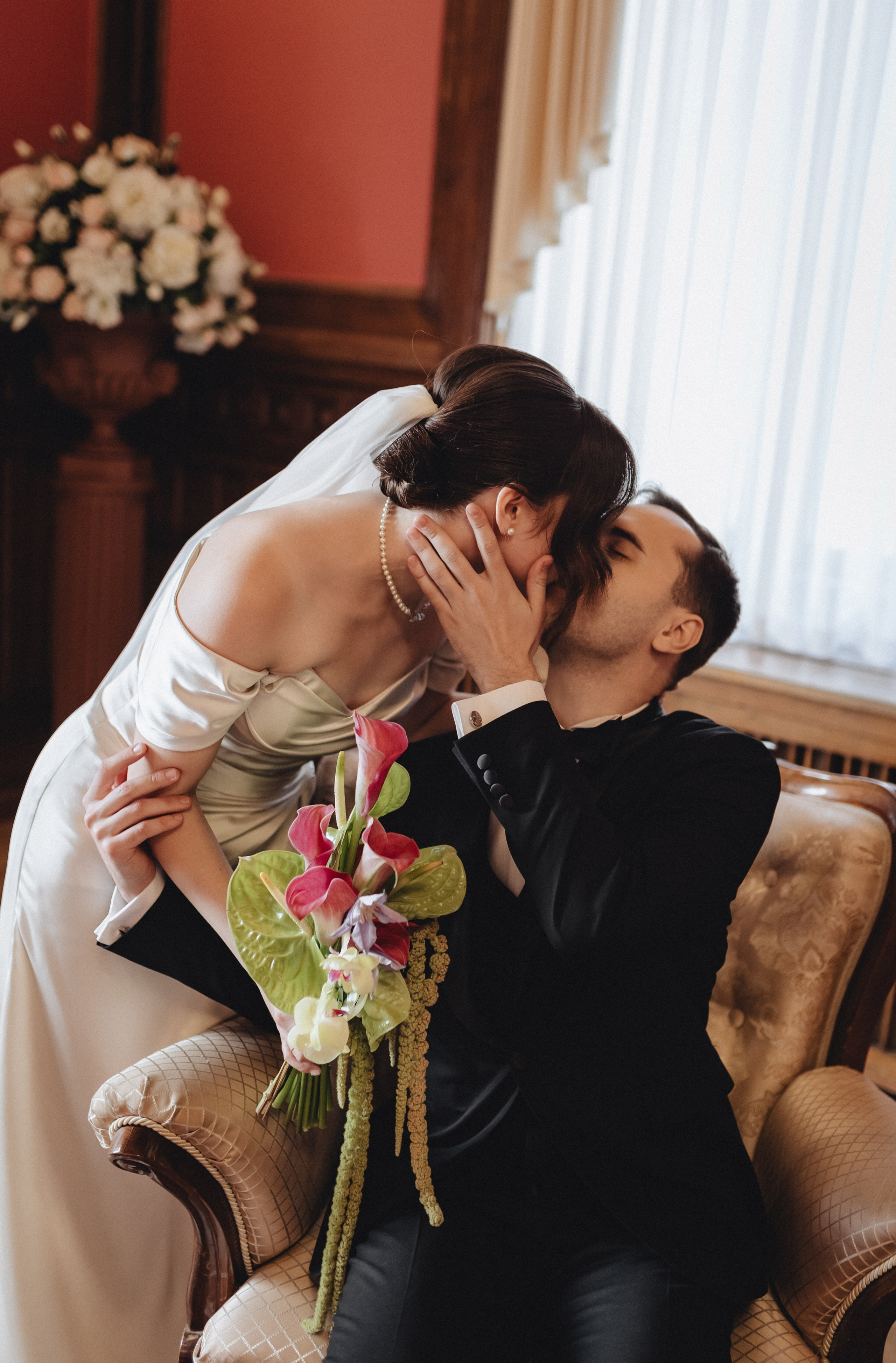 Моменты счастья (встреча в апартаментах, прогулка, Второй дворец и банкет). Фотограф Санкт-Петербург|СПБ|Питер Марина Медведева