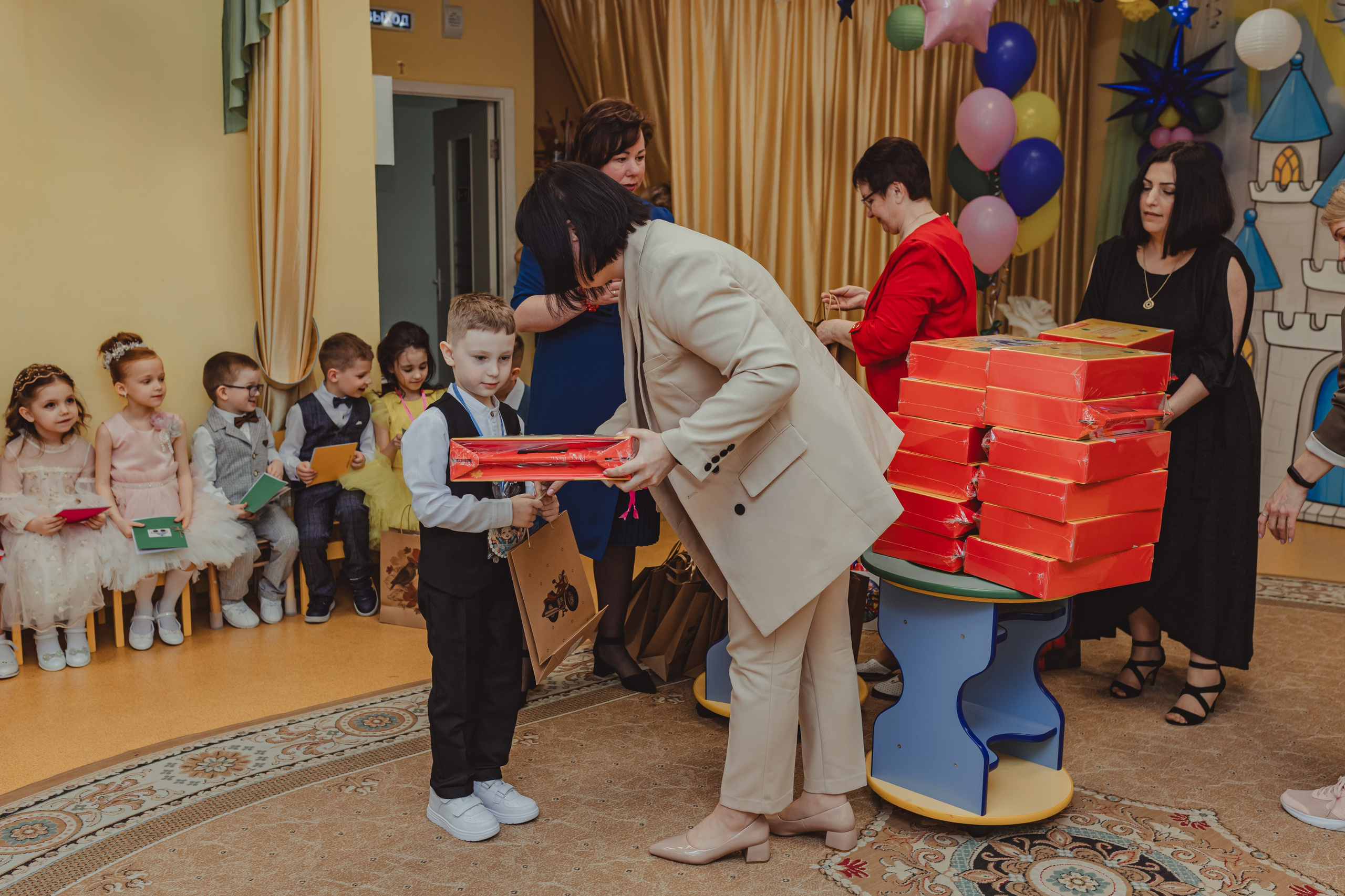 Выпускной «Пчелка» Щелково. Семейный и домашний фотограф в Москве и МО Королева Валерия