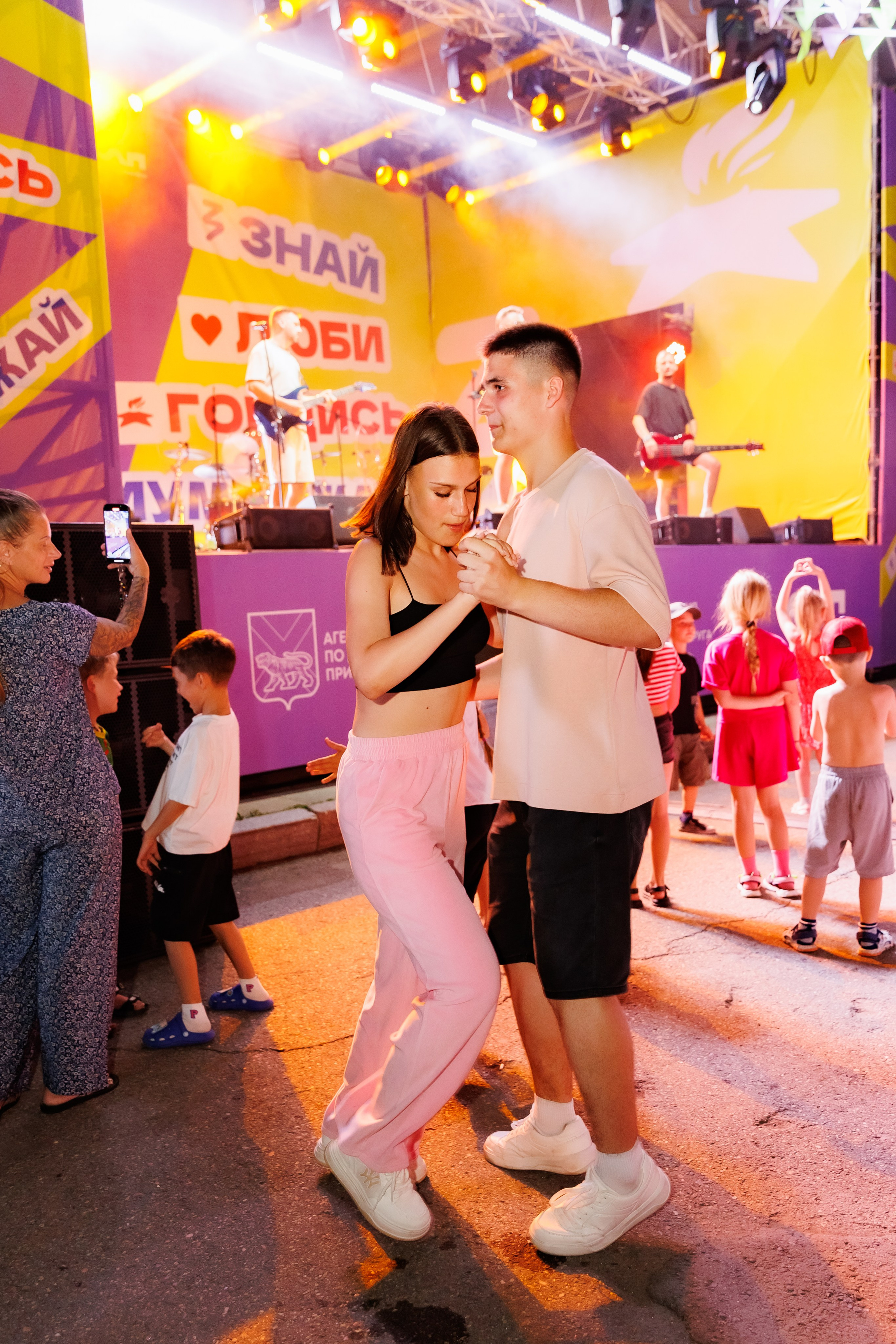 ДЕНЬ МОЛОДЕЖИ. Фотограф семейных, детских, репортажных съёмок г. Уссурийск-Владивосток