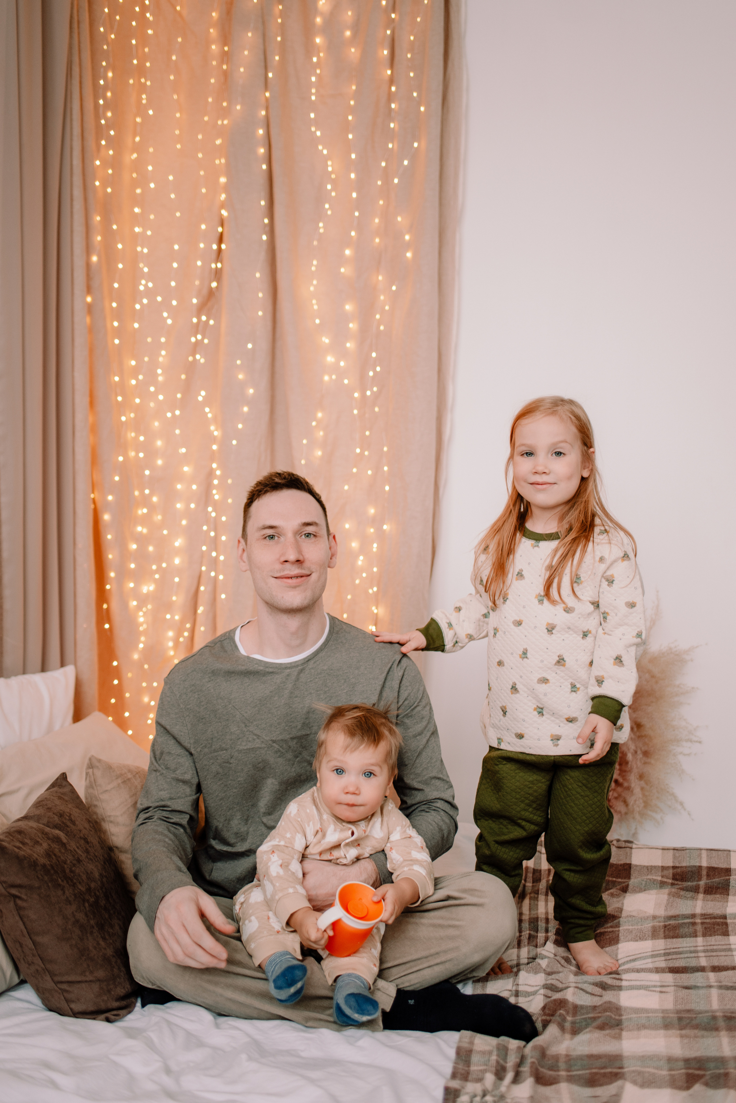 Лена, Слава, Мила и Максим. Семейный и свадебный фотограф в Рязани Лиза Голованова