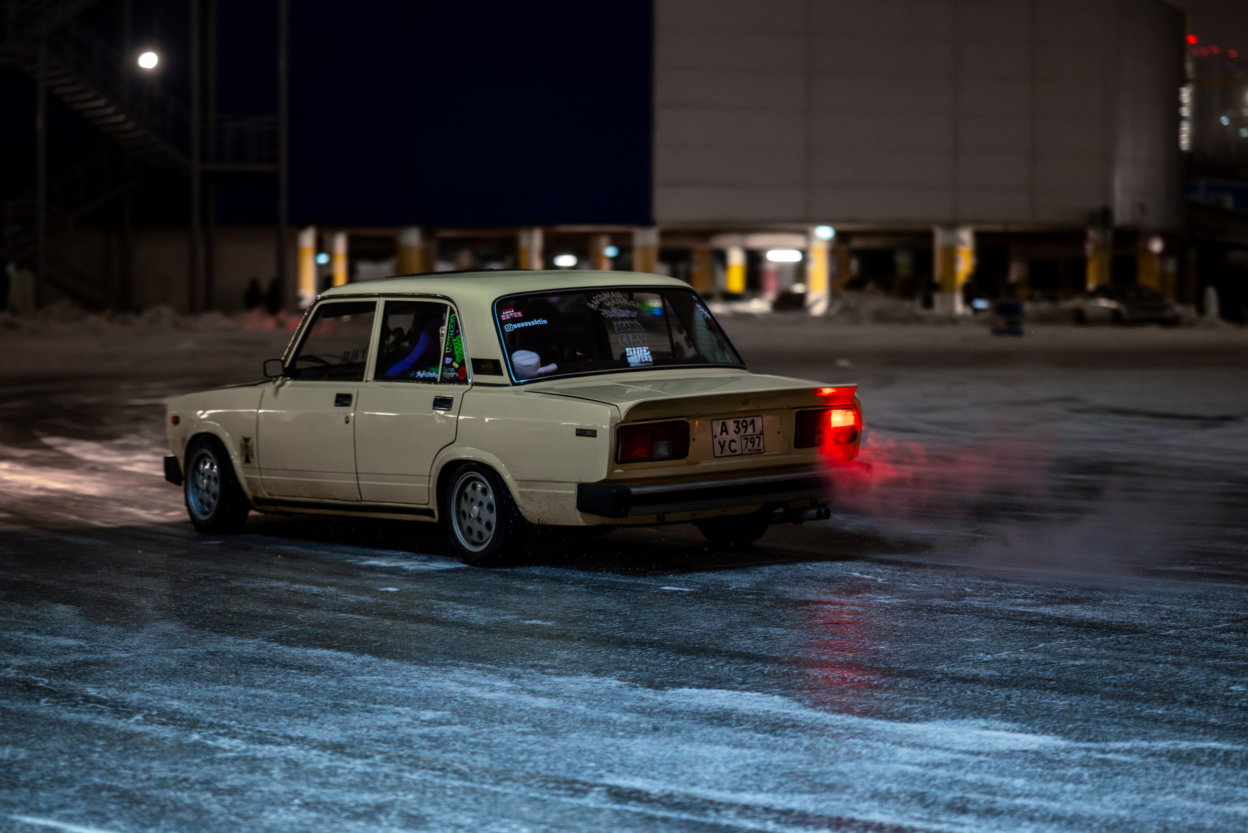 DNB december'25. Автомобильный фотограф Александра Рузиева aka Ju1cyFlex