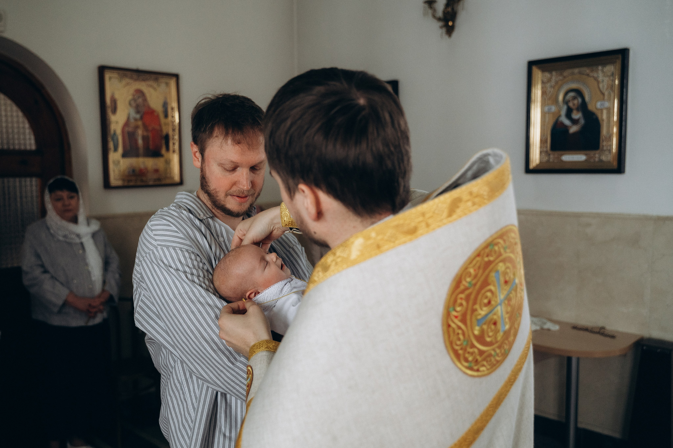 Крещение Артура (Храм Марии Магдалины). Семейный фотограф в Минске Дарья Дреко