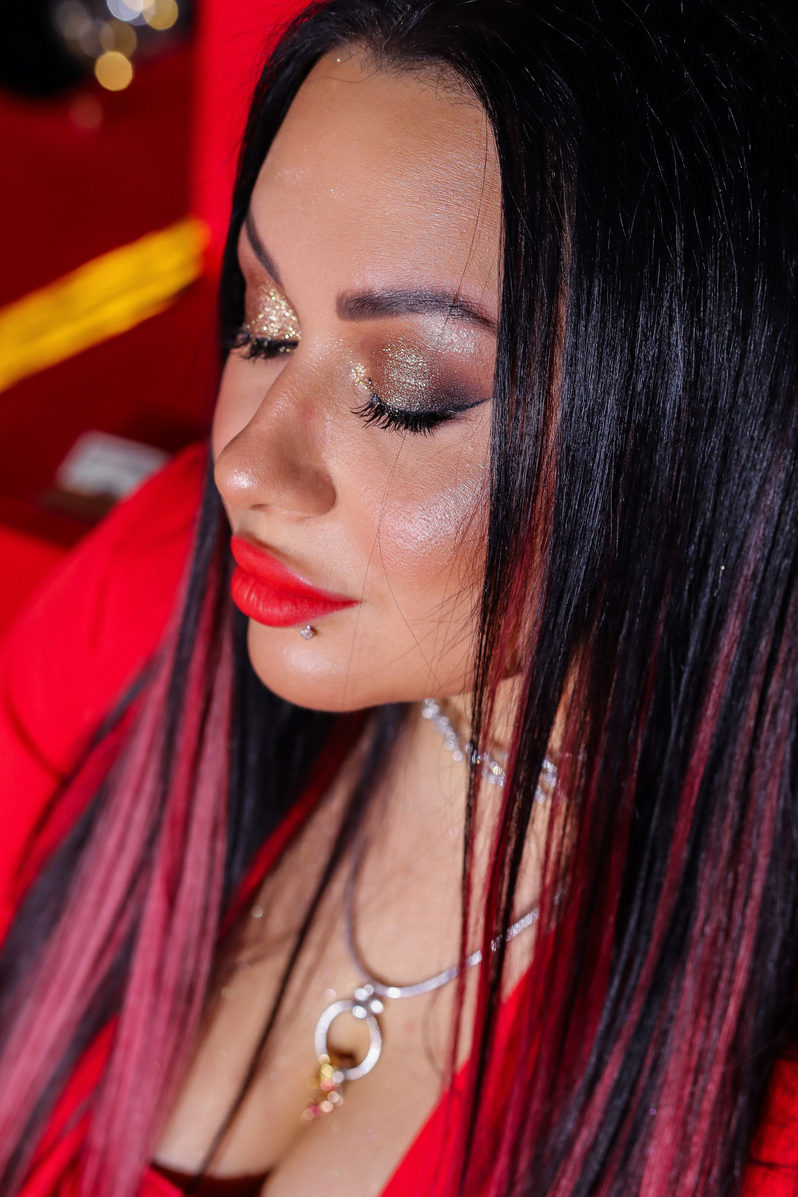 Новогодний контент съёмка для студии моментального загара. ФОТОГРАФ ЕКАТЕРИНБУРГ