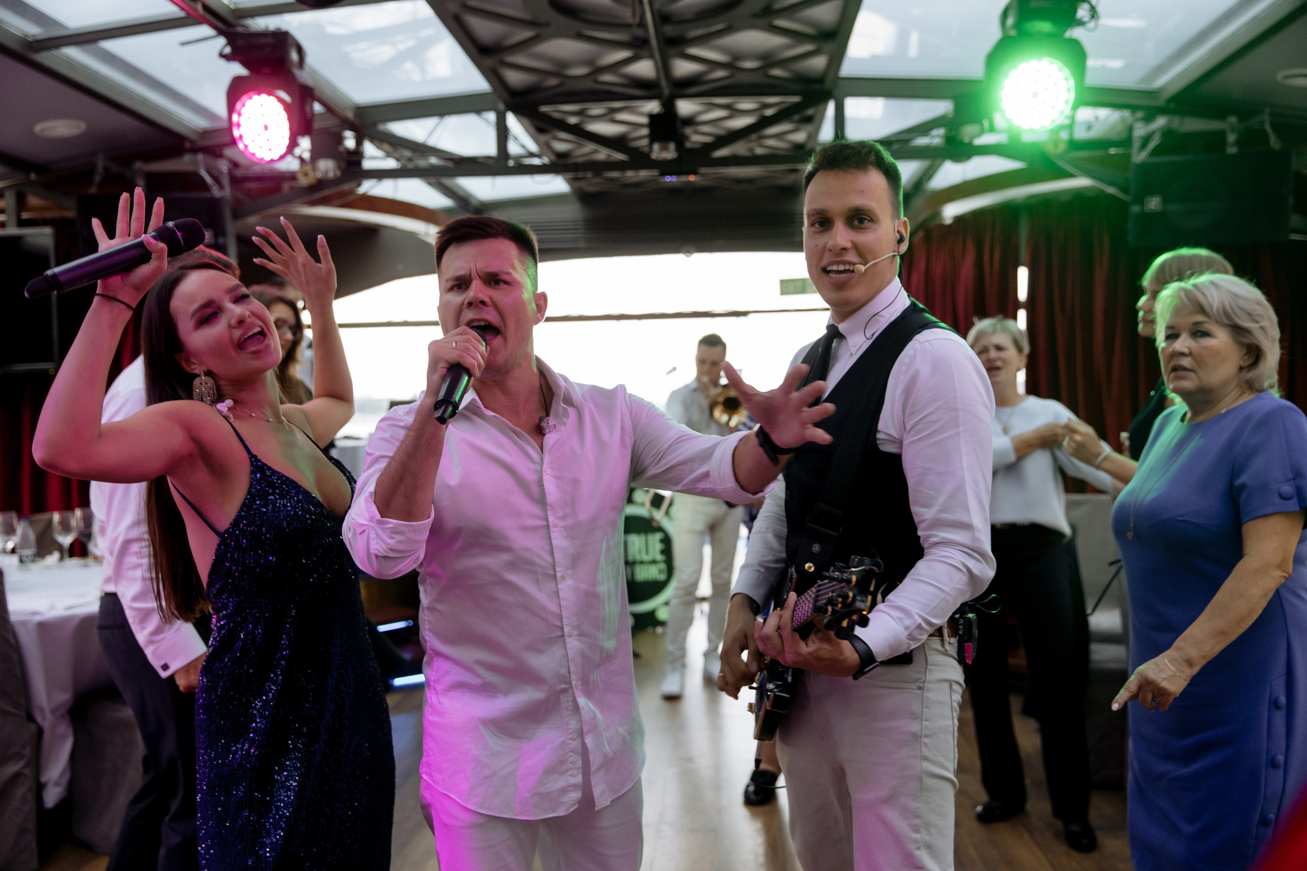 БАРРИКАДА. Свадебный фотограф в Санкт-Петербурге Александр Пащенко