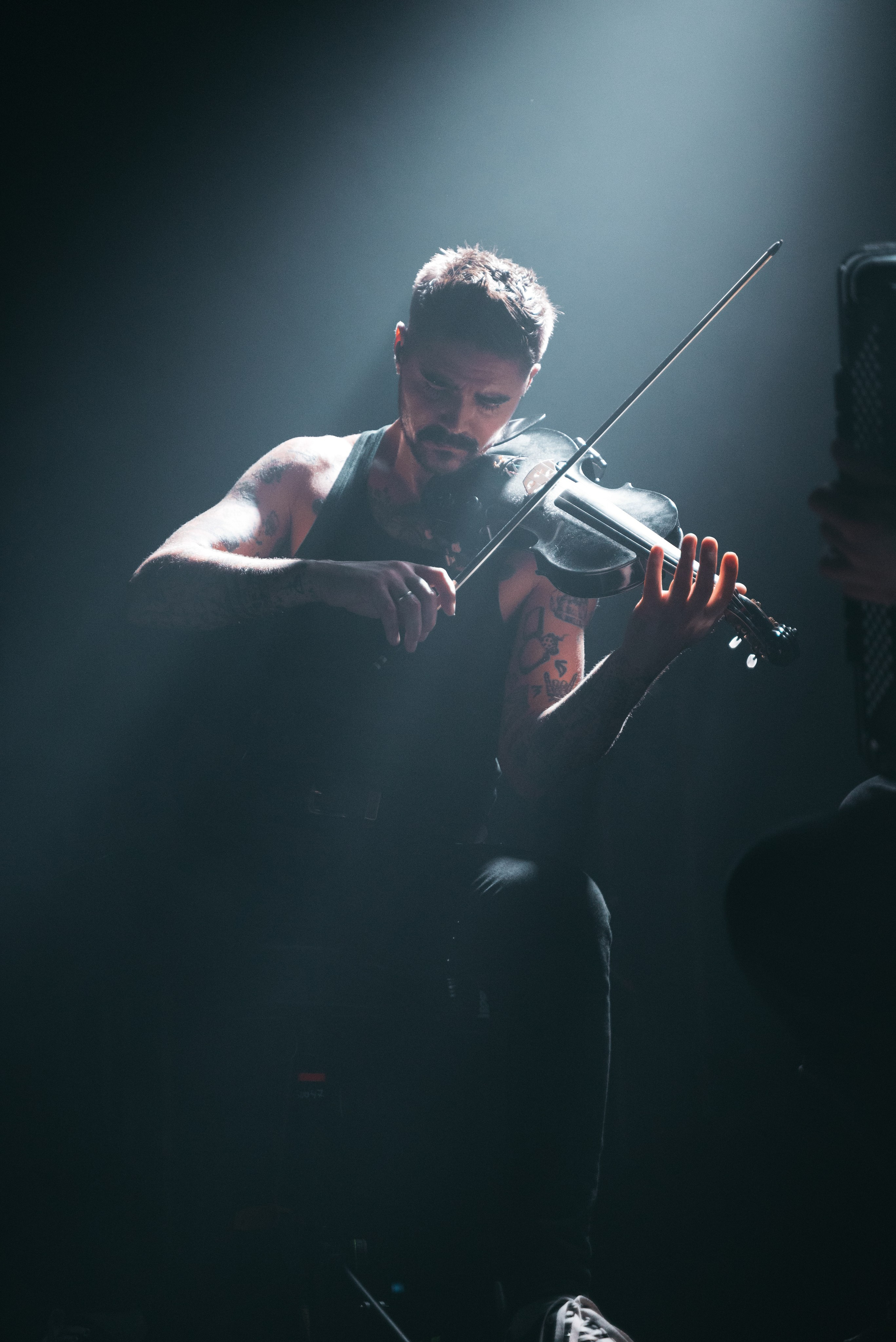 Концерт группы «The Hatters» 4.04.24. Репортажный и свадебный фотограф в Сургуте