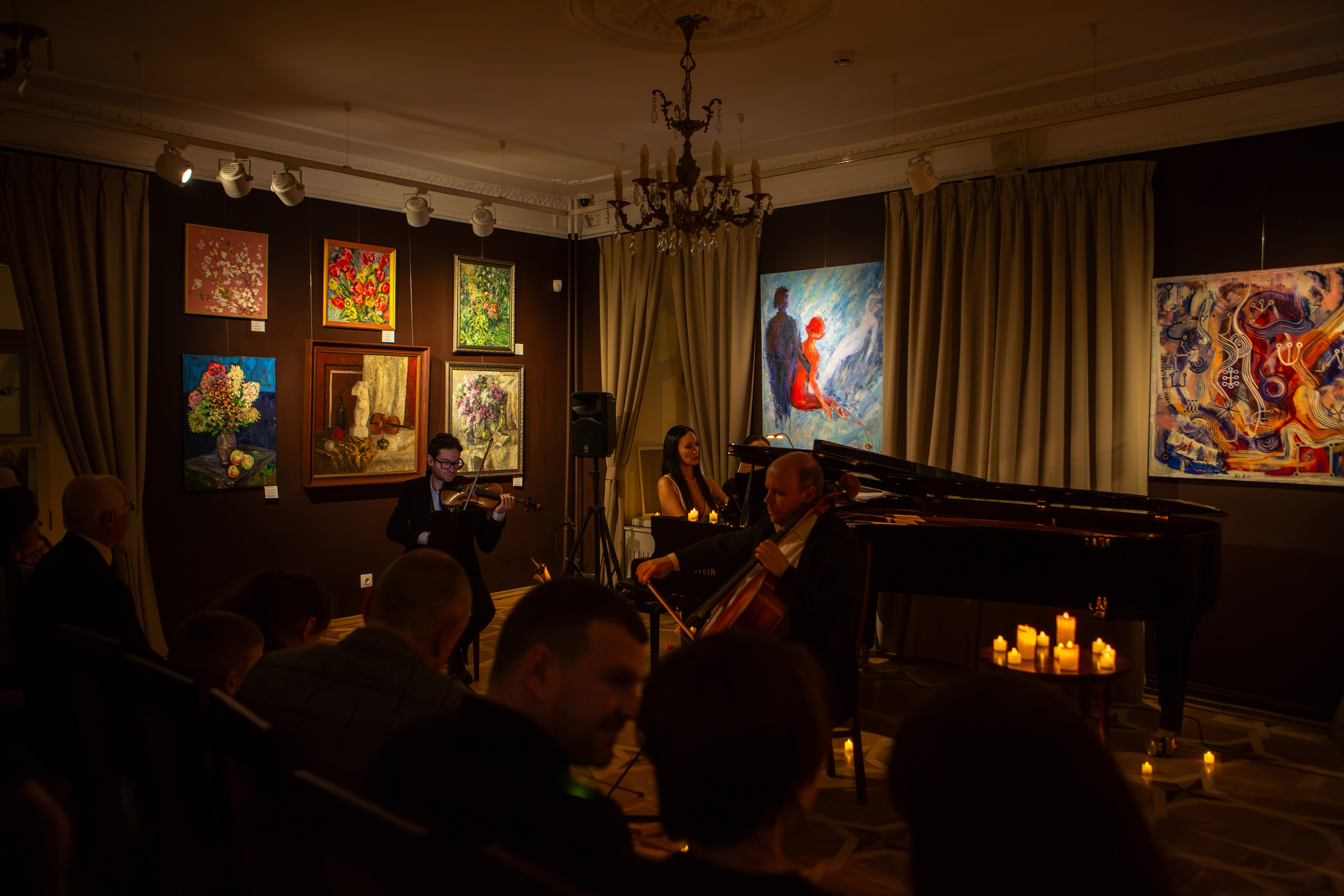 Эйнауди при свечах. Репортажный, семейный, свадебный, портретный фотограф