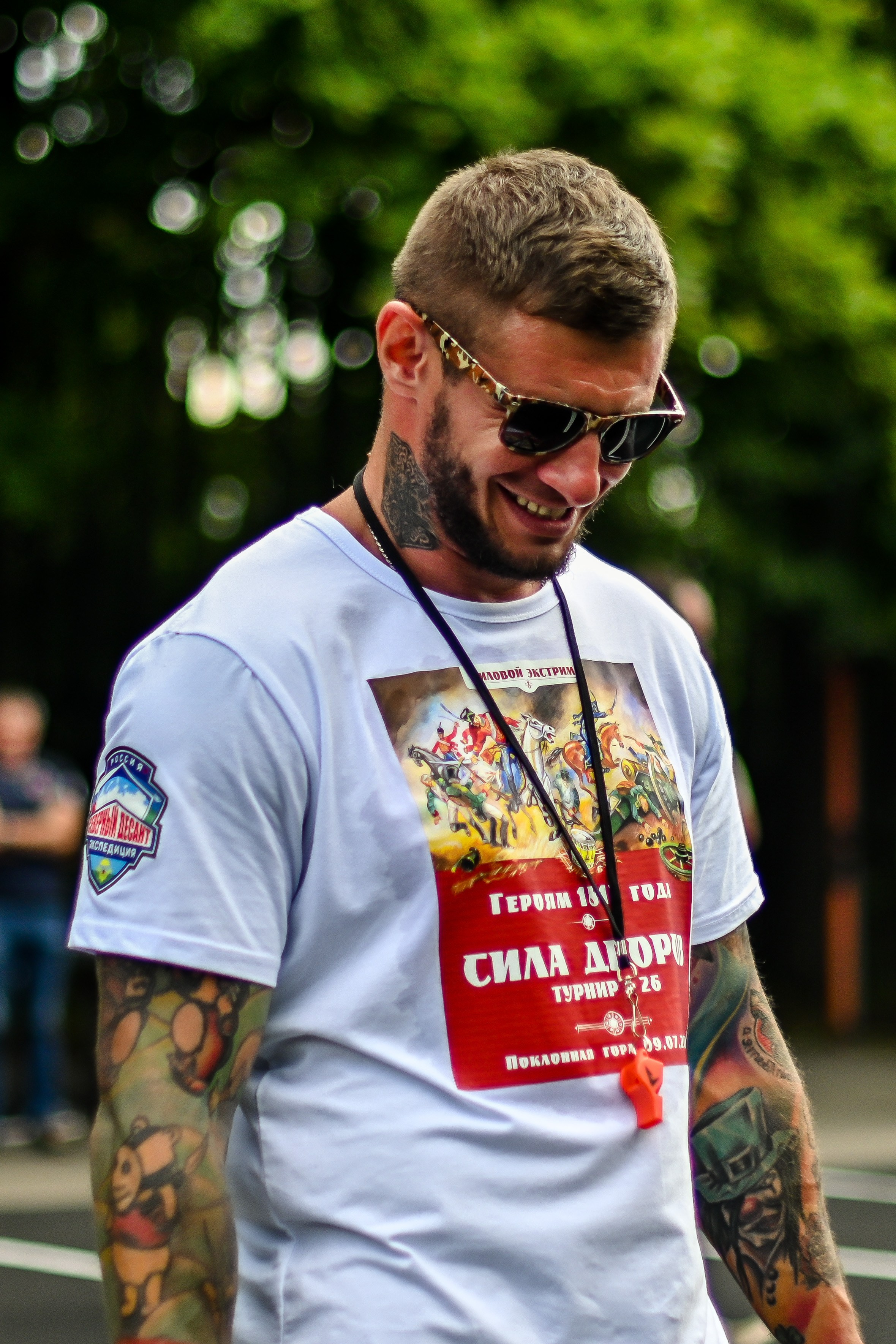 СТРОНГ. Фотограф для бизнесконтента, репортажей и семейного альбома в Москве